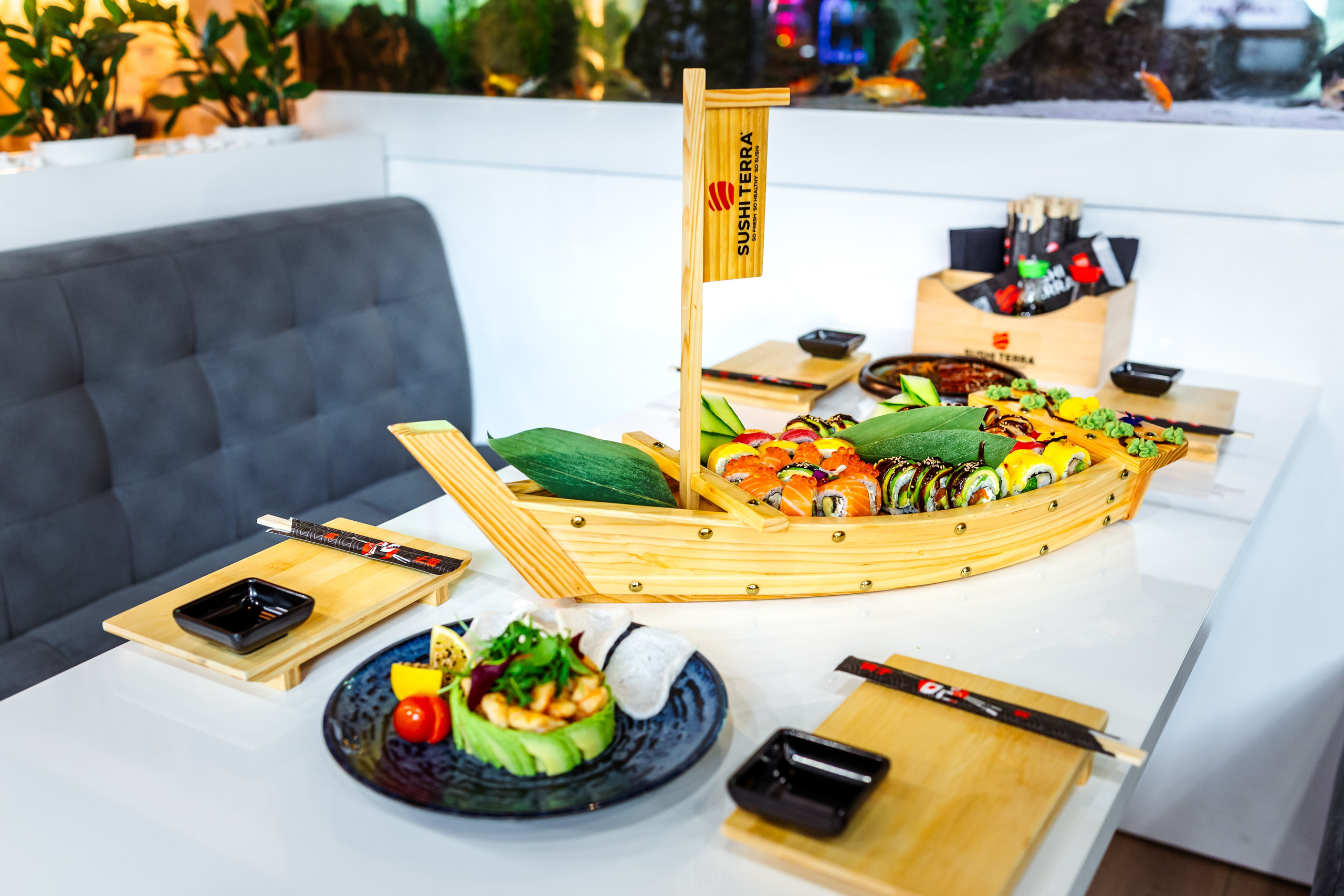 Sushi Terra. Marius Ciocan