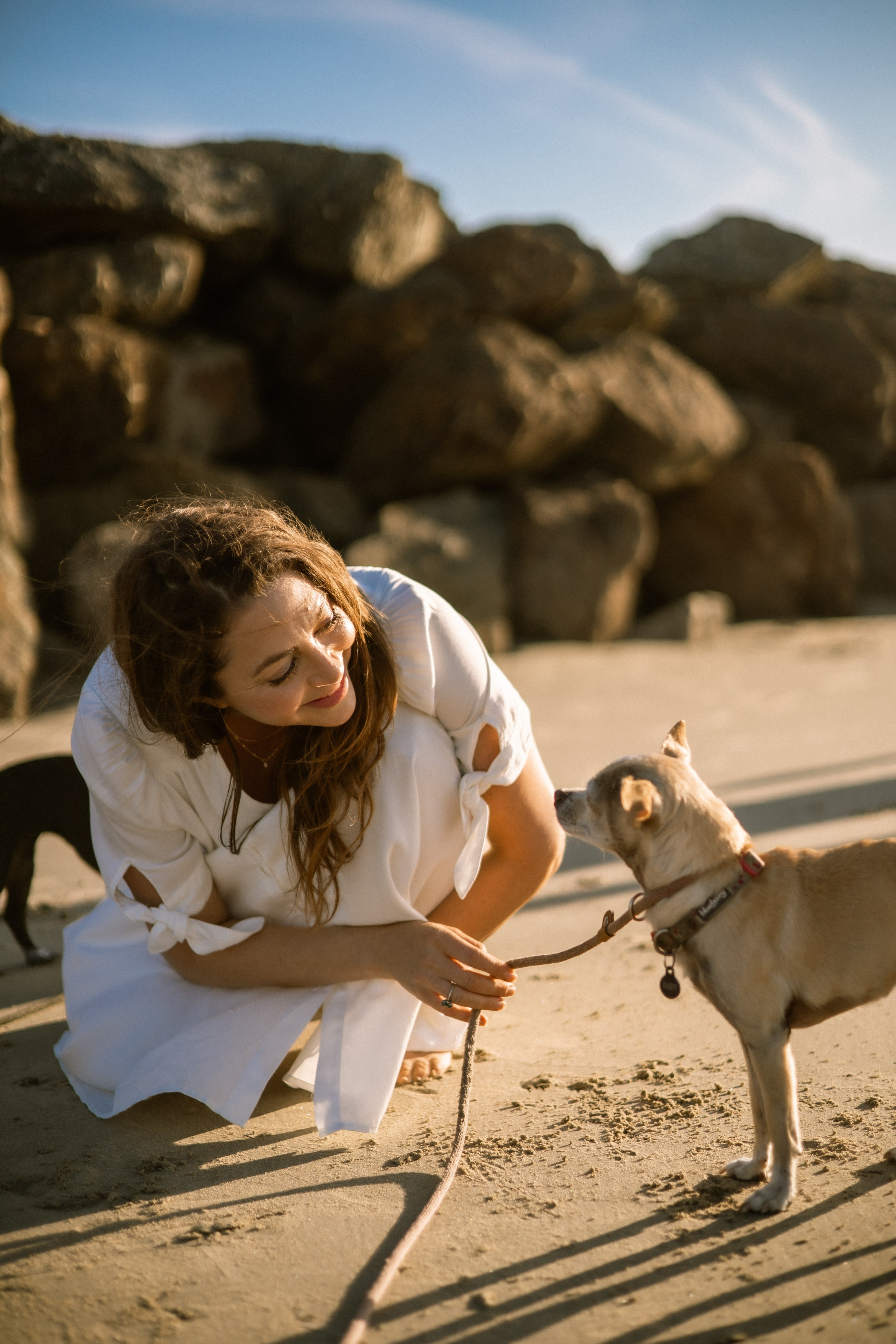 Gillian, Baby & Delilah | Venice Beach. Photographer in Los Angeles. Julia Ishmuratova