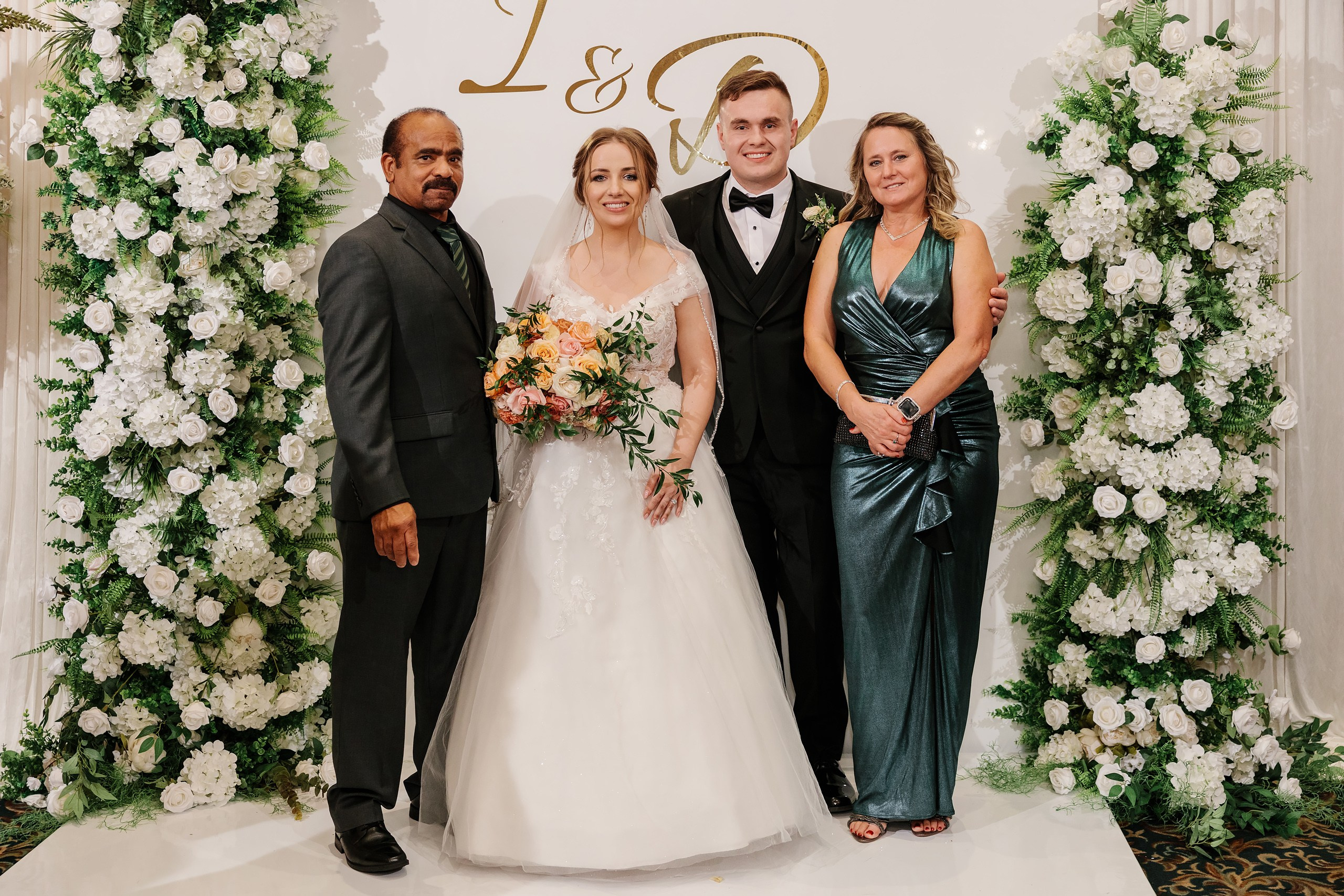 05.10.2024 Wedding. Wedding family event photographer in Chicago Nick Yushevich