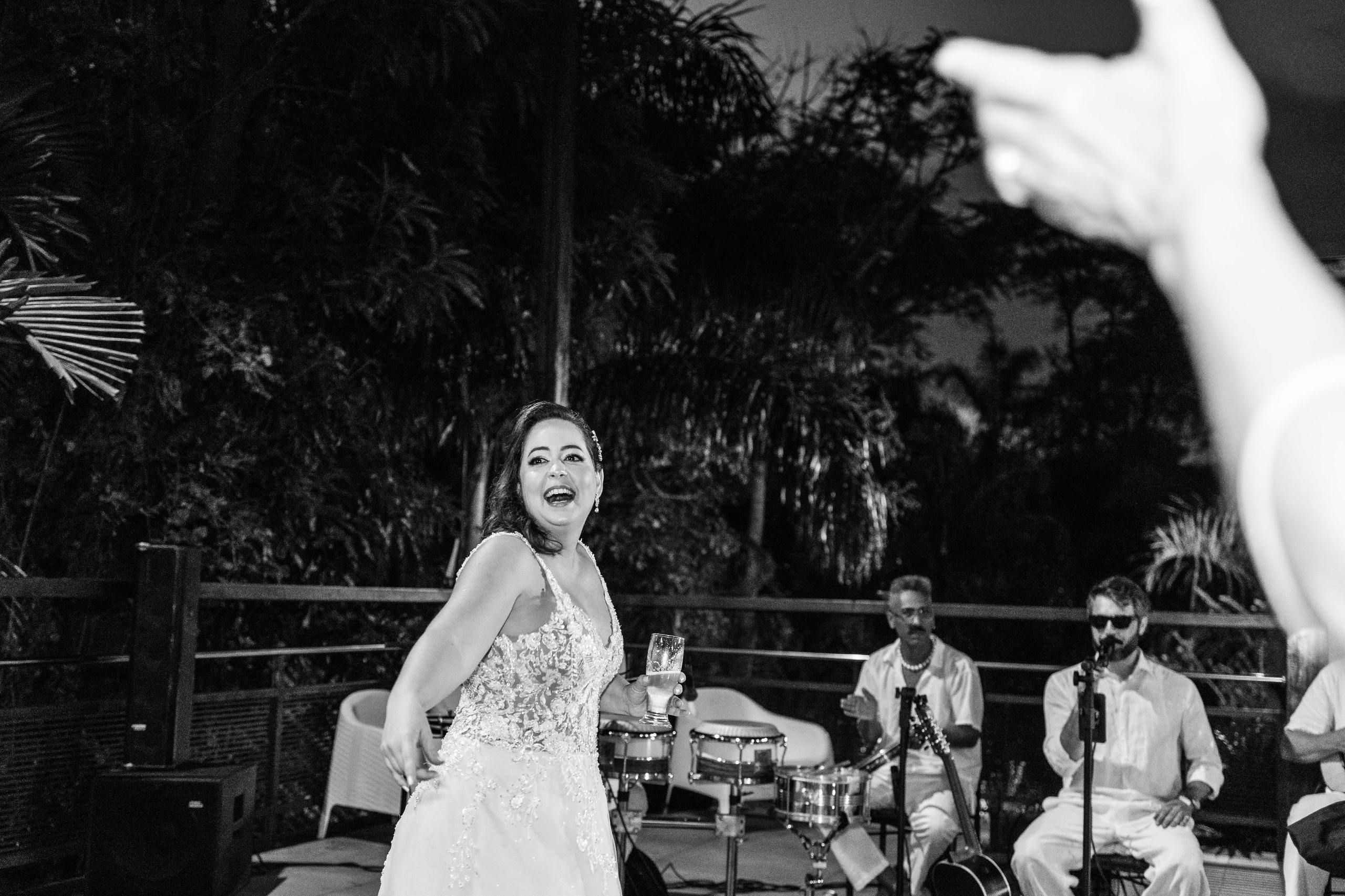 L & D — RODA DE SAMBA E MUITO MAIS!. Fotografia de casamento em Belo Horizonte