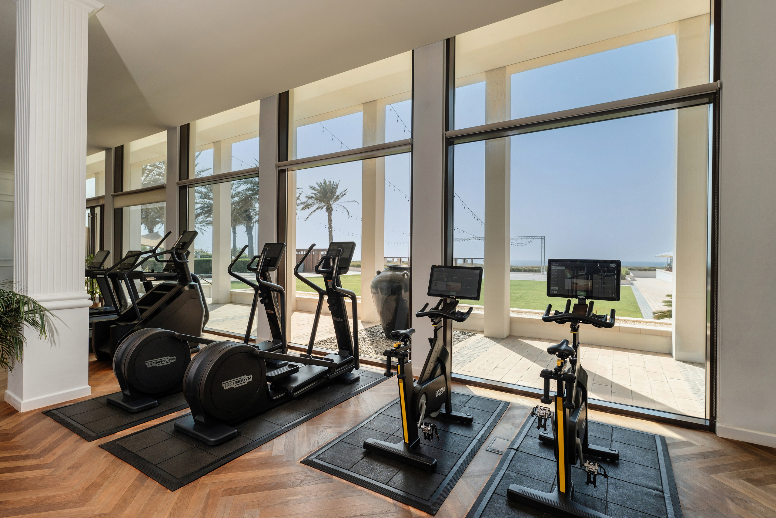 Hotel Photography Dubai — Denys Gromov. Denys Gromov