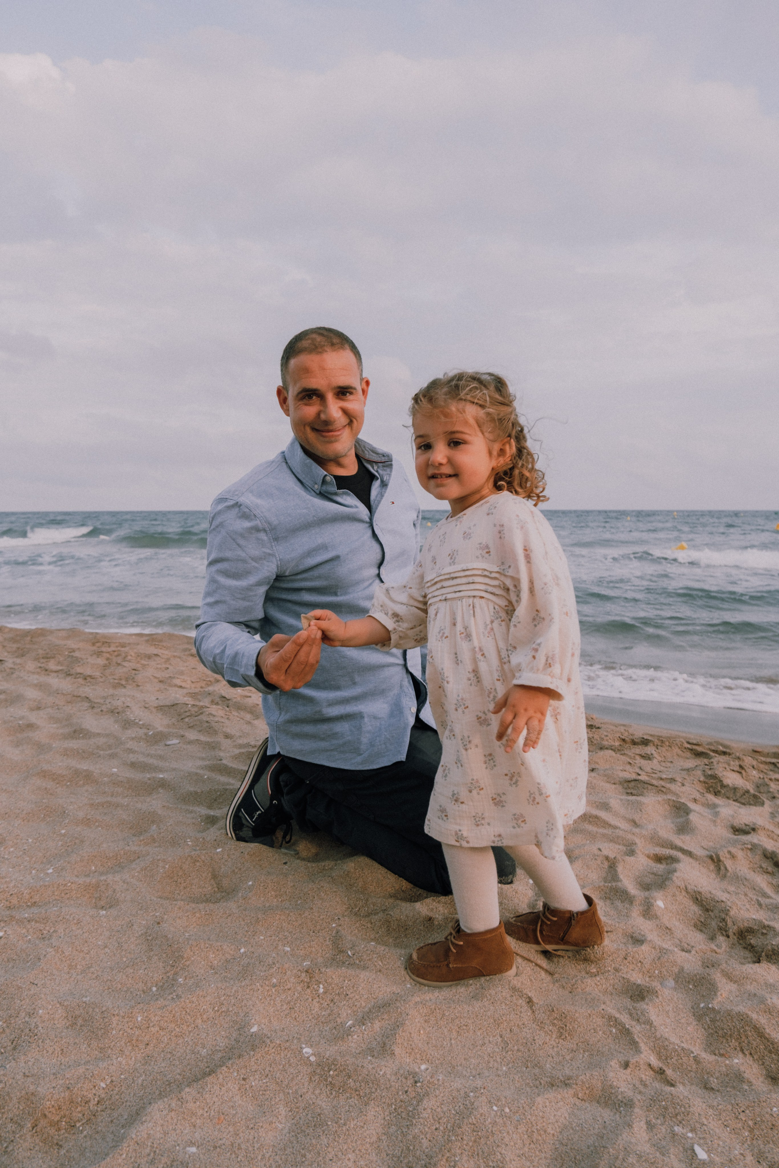 Семейная фотосессия на пляже. Профессиональная фотосъемка в Калафелле — Елена Медведева