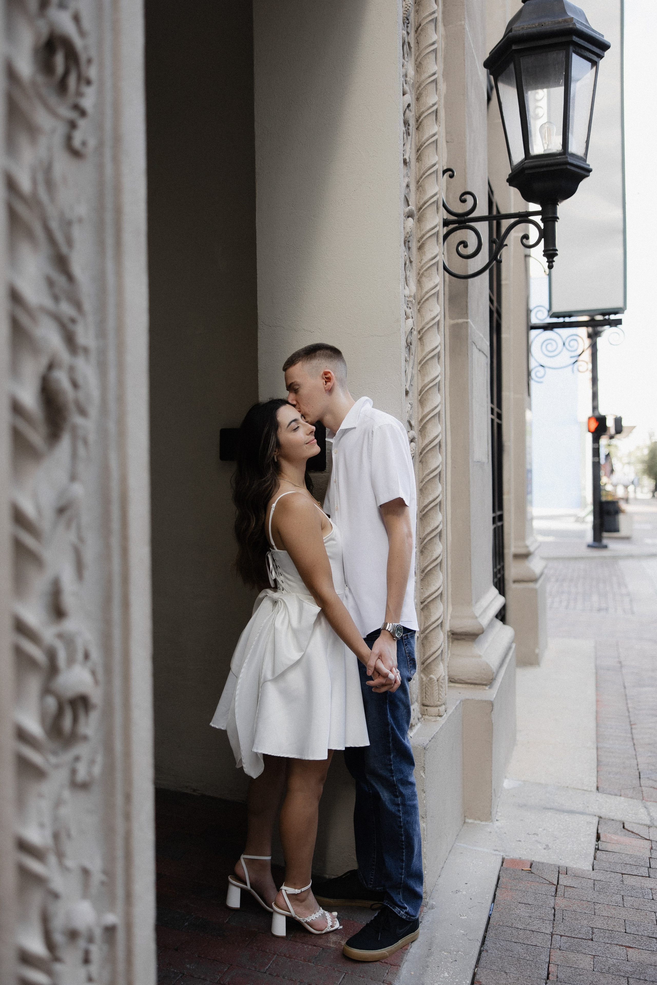 Engagement Photoshoot in the city. Photographer Anastasia Nagibina