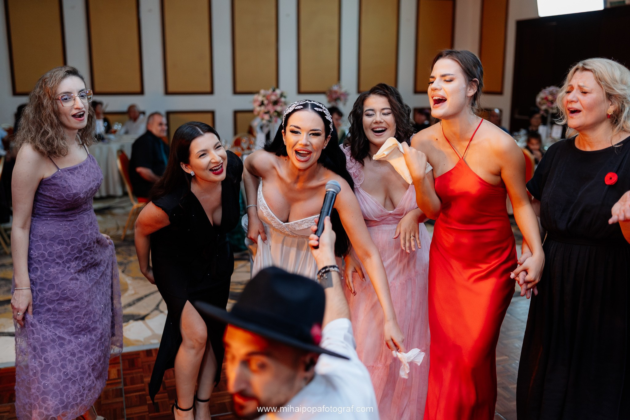 Fotograf Cununie Civilă în București - Mihai Popa Fotograf. Fotograf Nuntă, Botez și Cununie Civilă în București - Mihai Popa