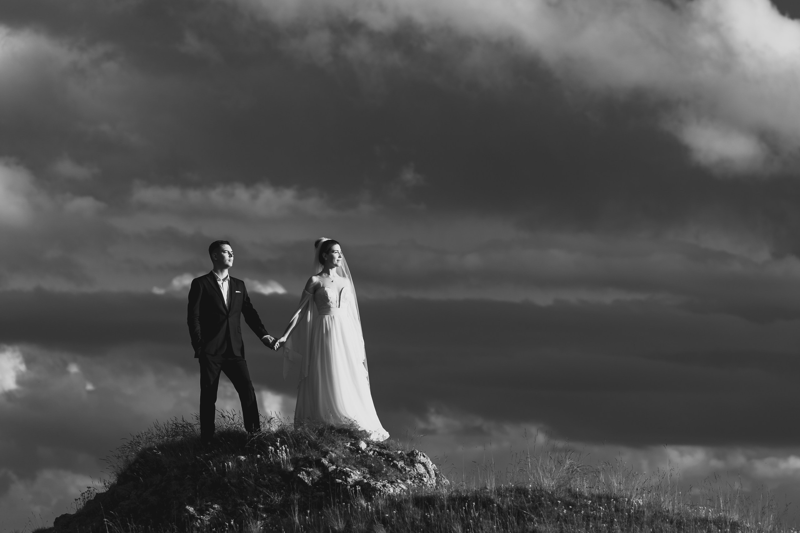 Trash the dress — Lorena&Adi  - Mihai Popa. Mihai Popa |Wedding Photographer | Worldwide | Bucharest