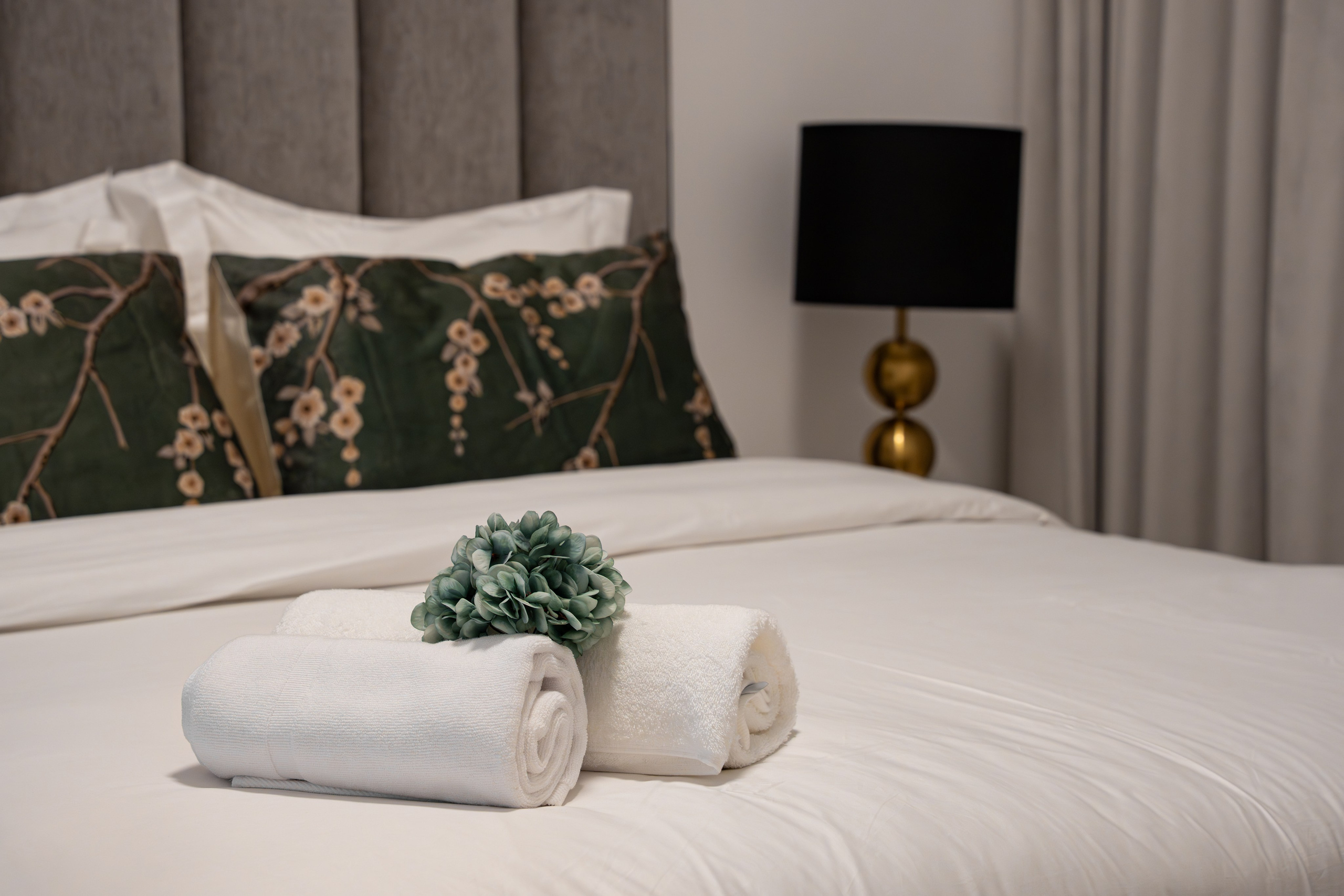 INTERIOR. Photo and video production. Editing & retouching services. Training