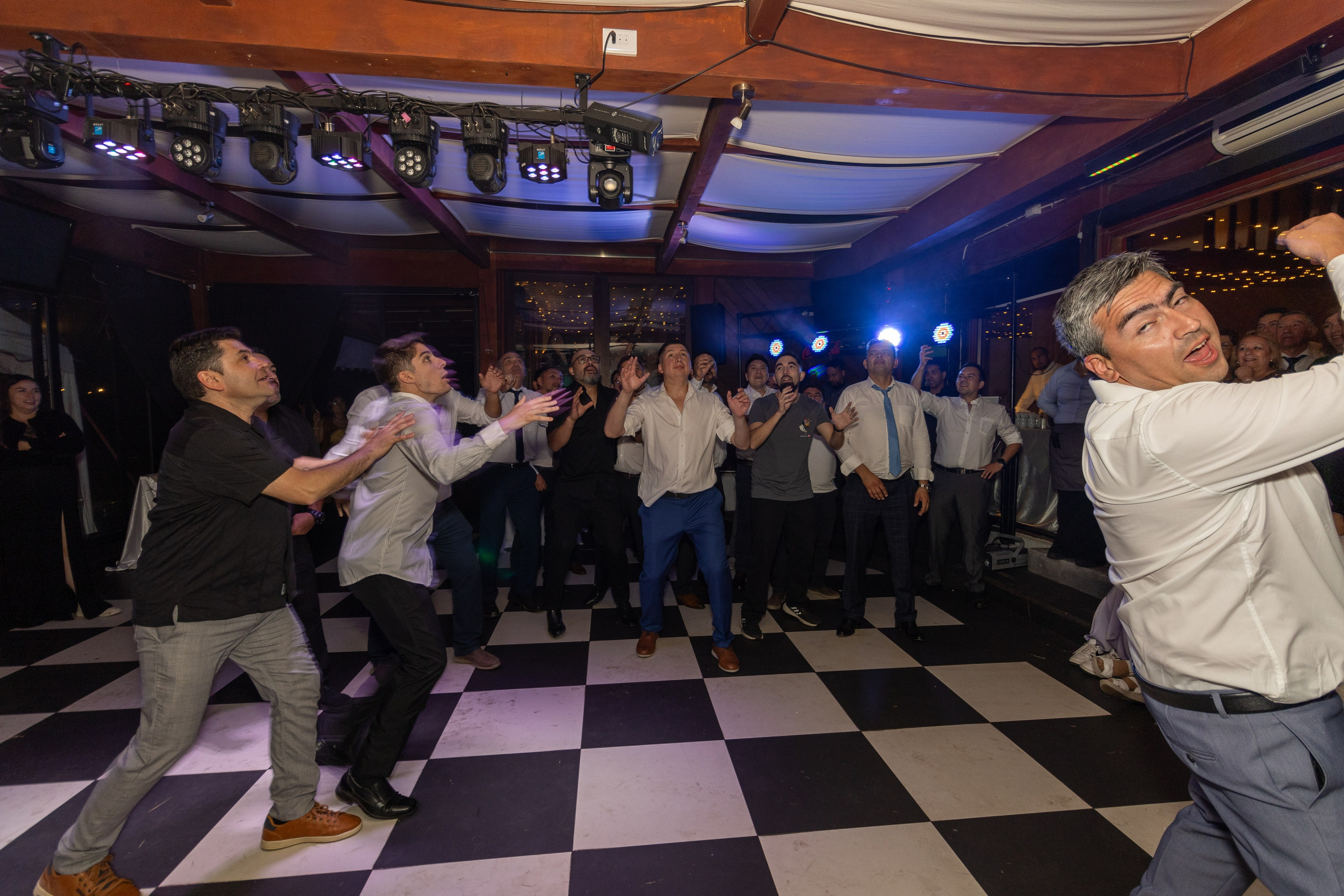 Katherin y Daniel. Dinka & Emilio - El arte de preservar lo que no se repite