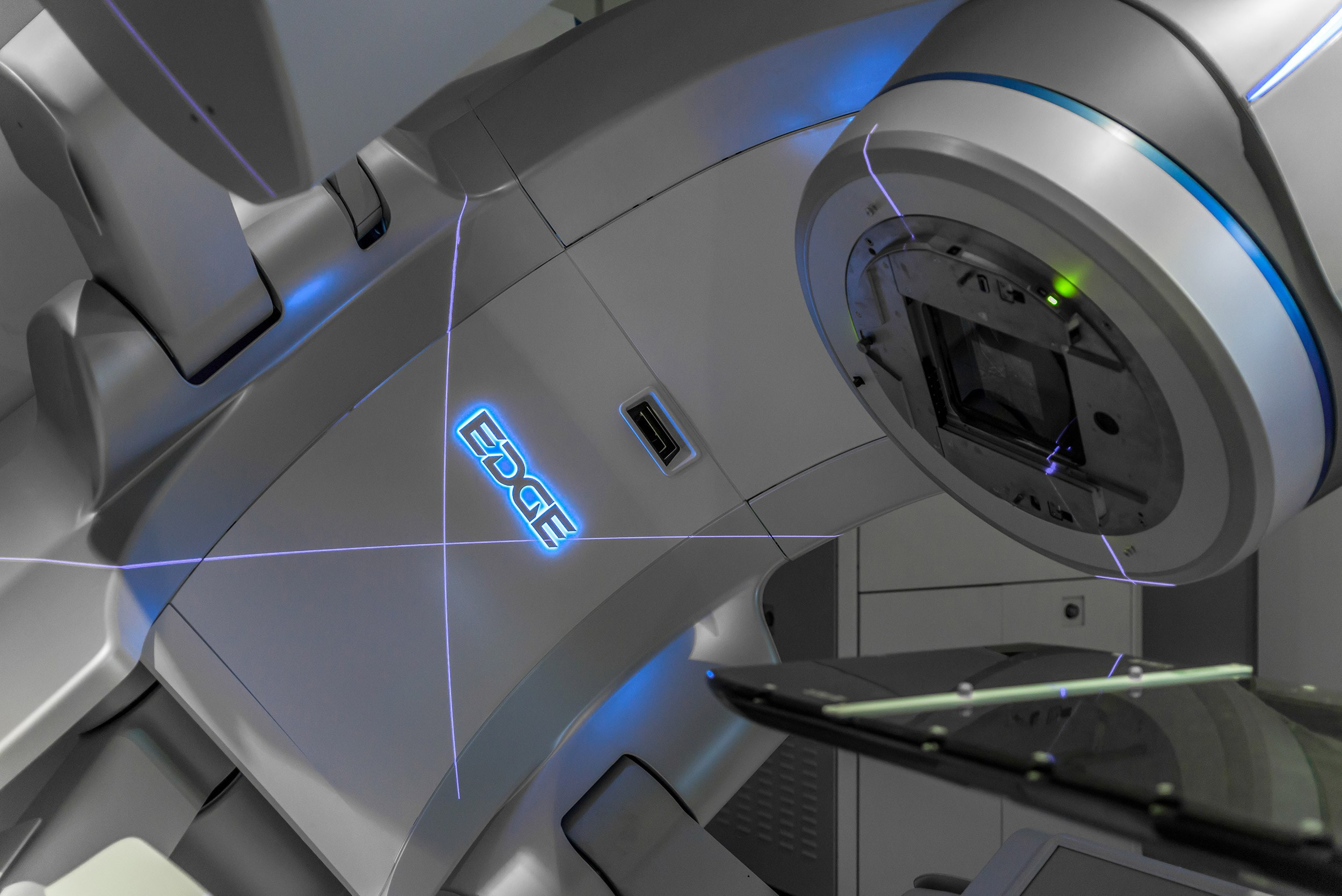 Erebuni Radiotherapy Center. Լուսանկարիչ քաղաք Երևանում