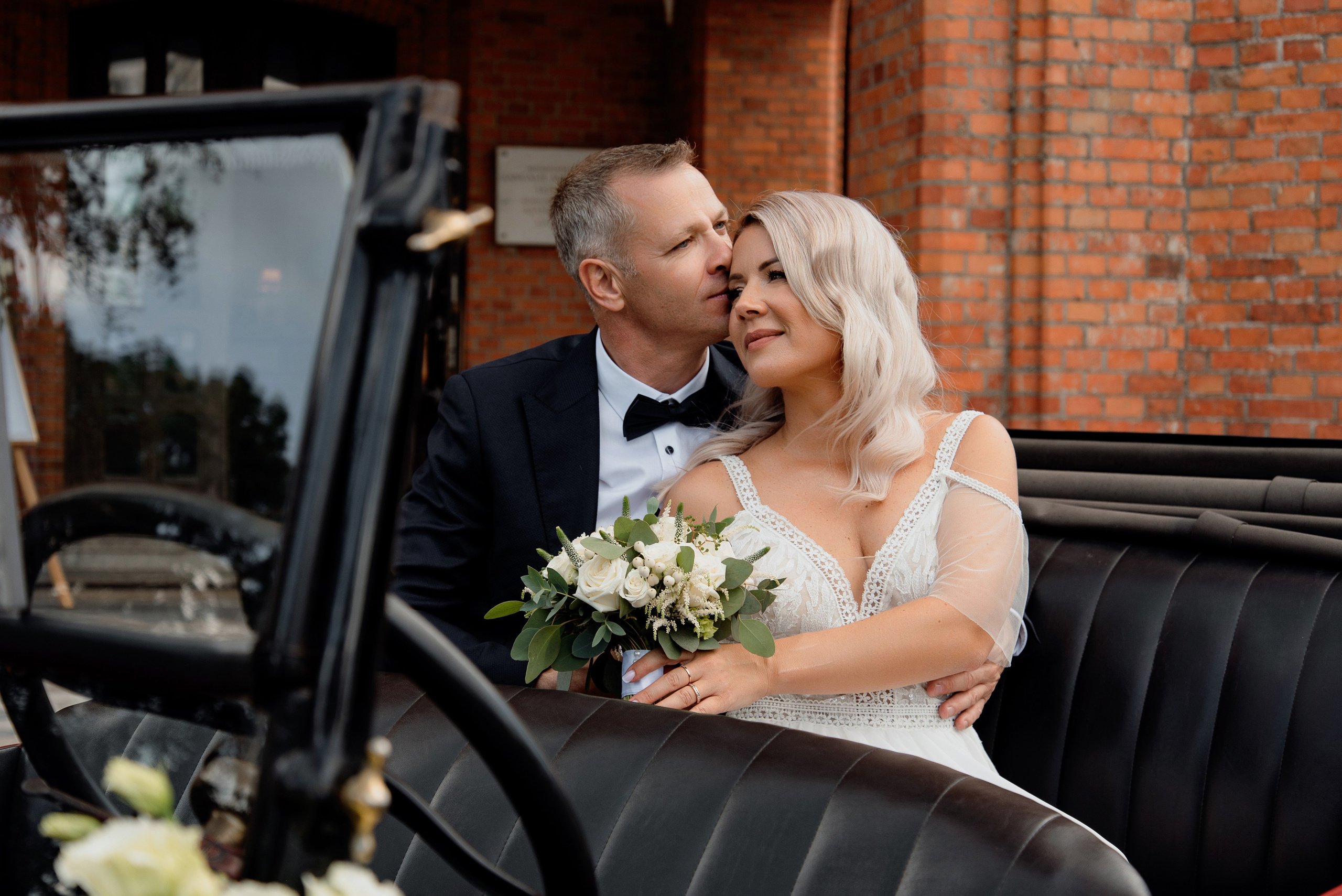 WEDDING SANGASTE. Www.jelenavelpler.com