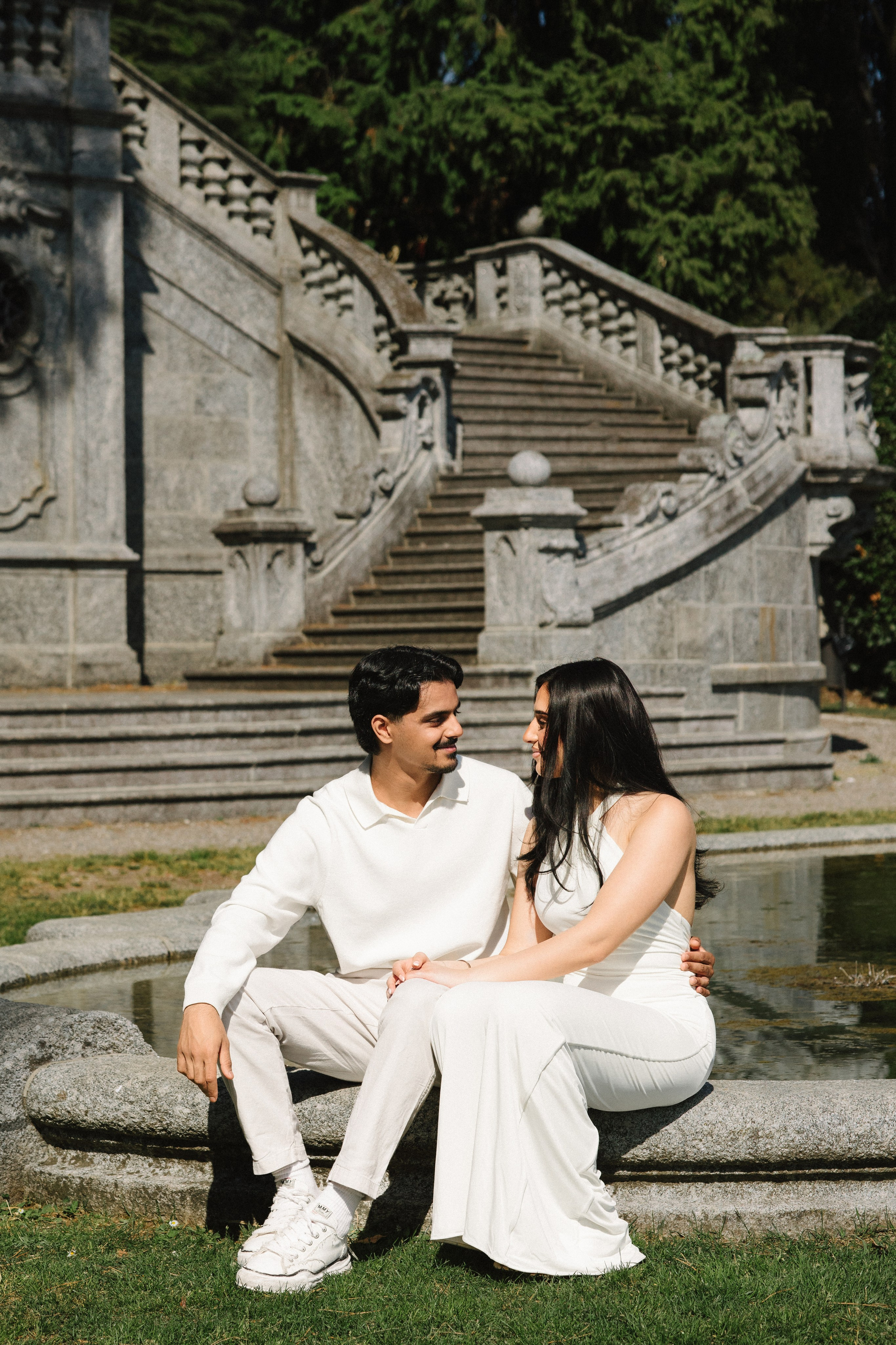 Vish & Kajal. Wedding photographer in Italy