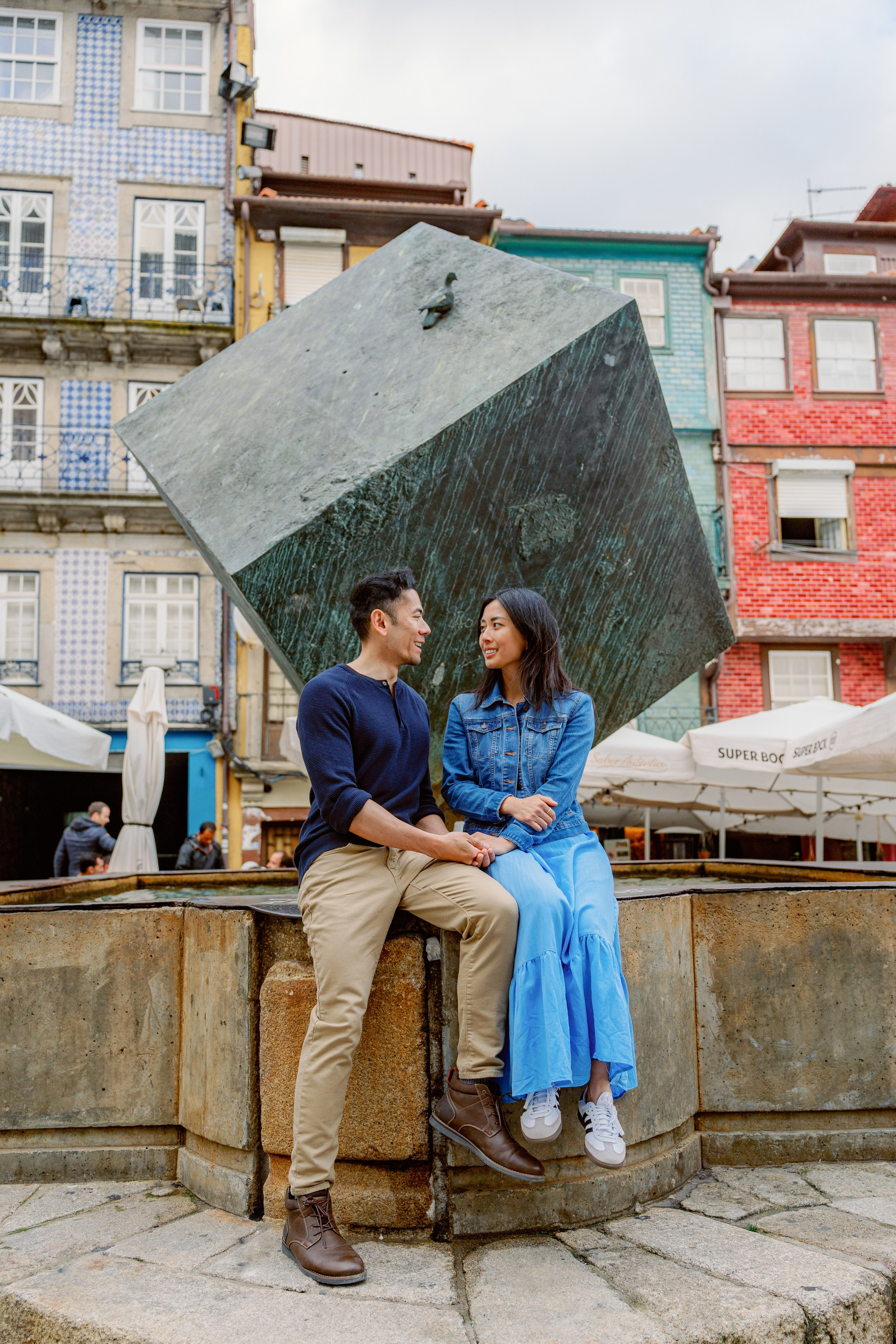 Michele & Darar in Porto. Porto Travel Photographer | Couples & Vacation Photos in Portugal — WePortugal
