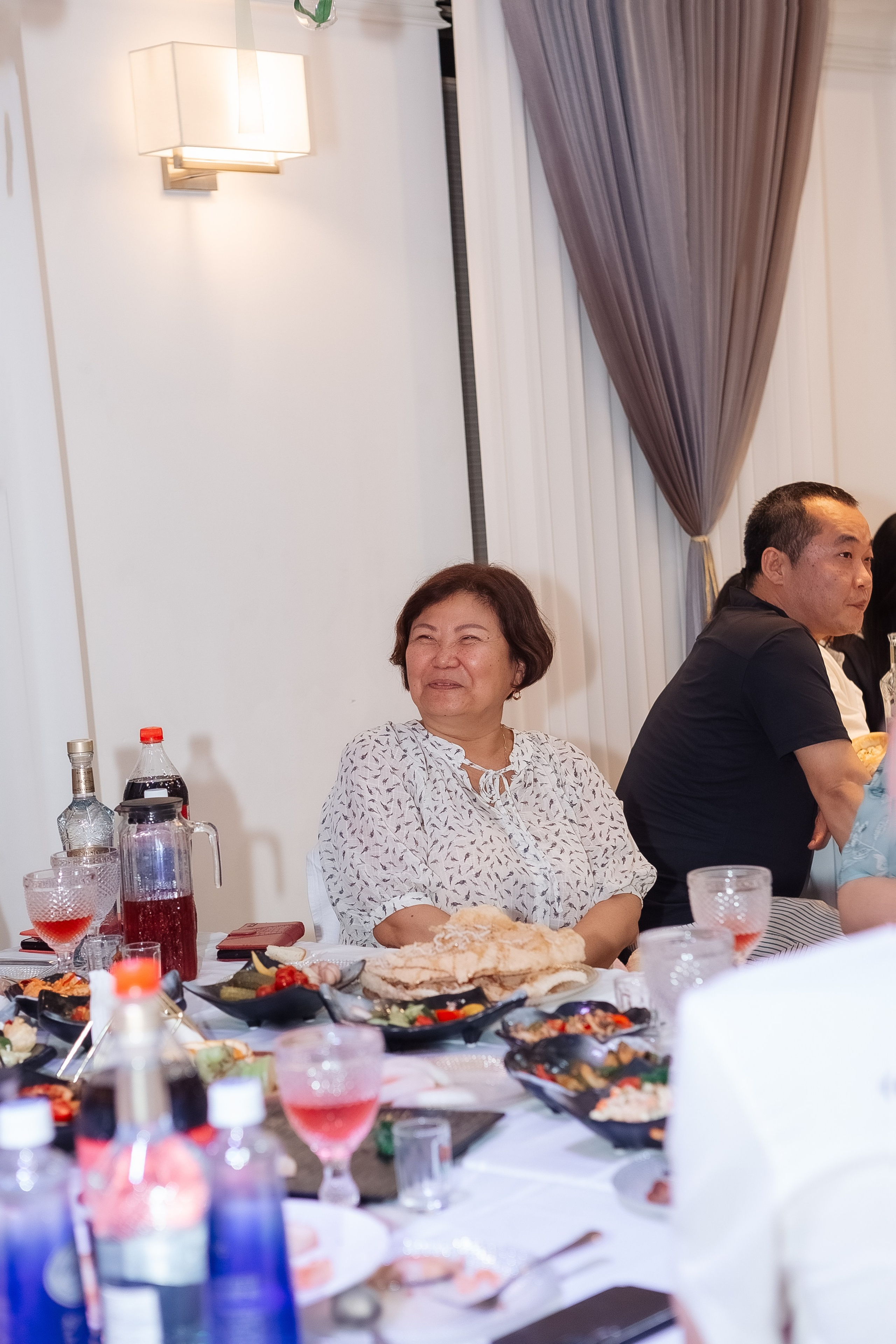 Тео дома и в ресторане. Фотограф беременности, ньюборн и годовасиков в Корее Жанна Хан