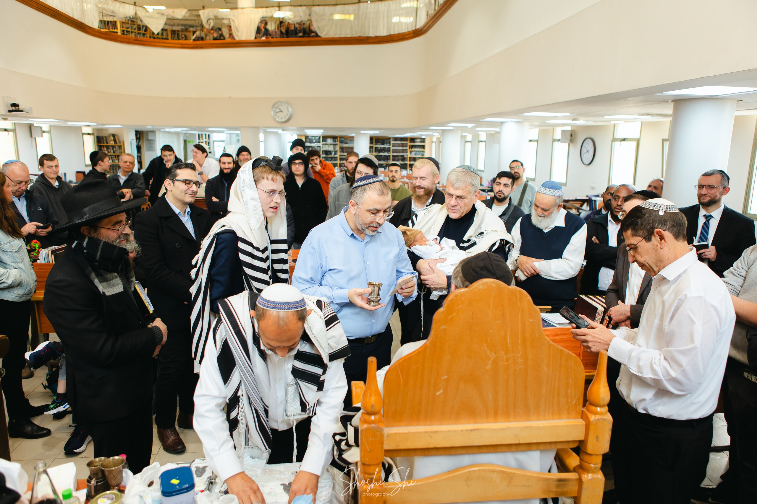 BRIT TWINS. Https://shi-photo.com/