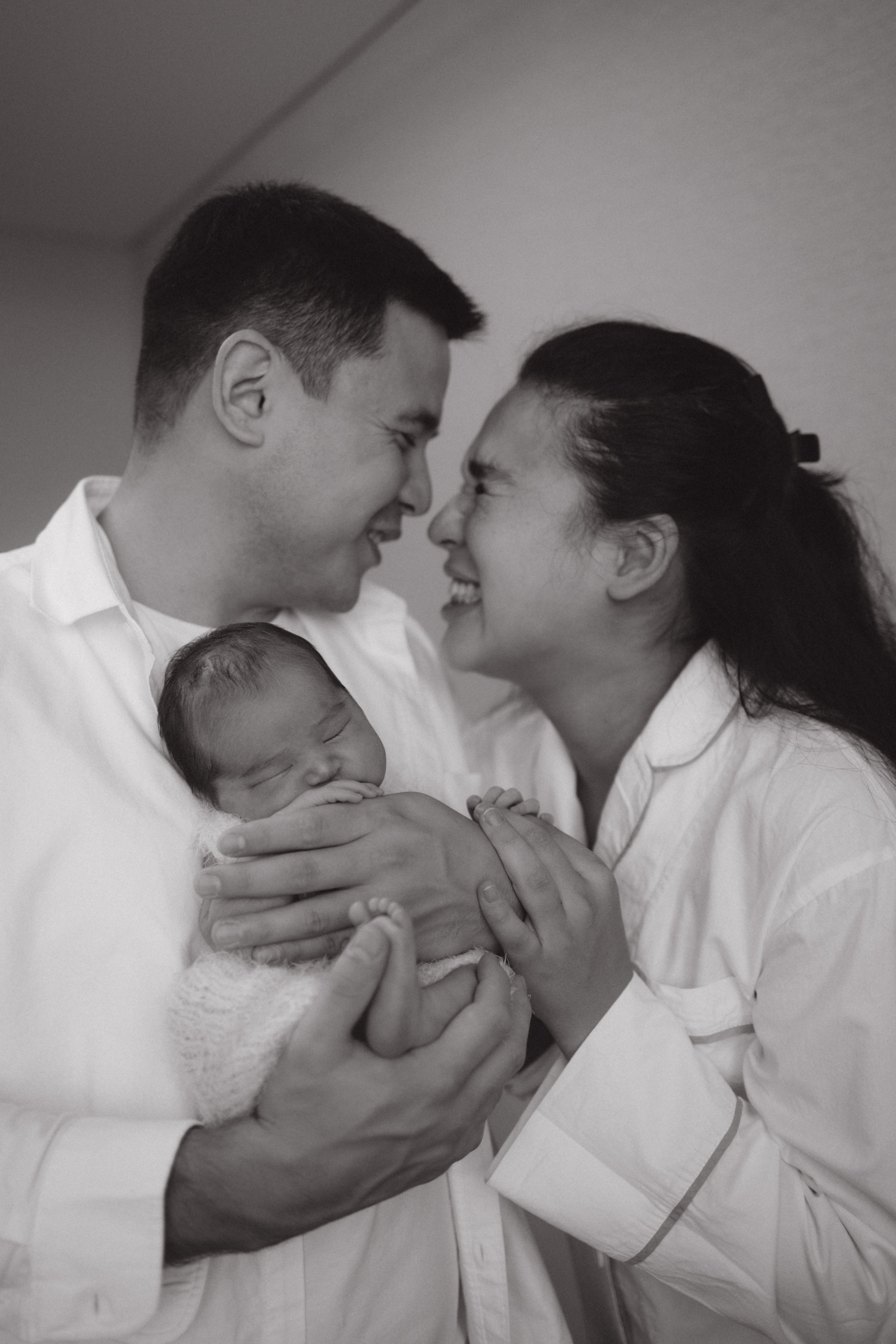 So loved. Birth, Family, Newborn photographer in Dubai| Eliza Baitikova