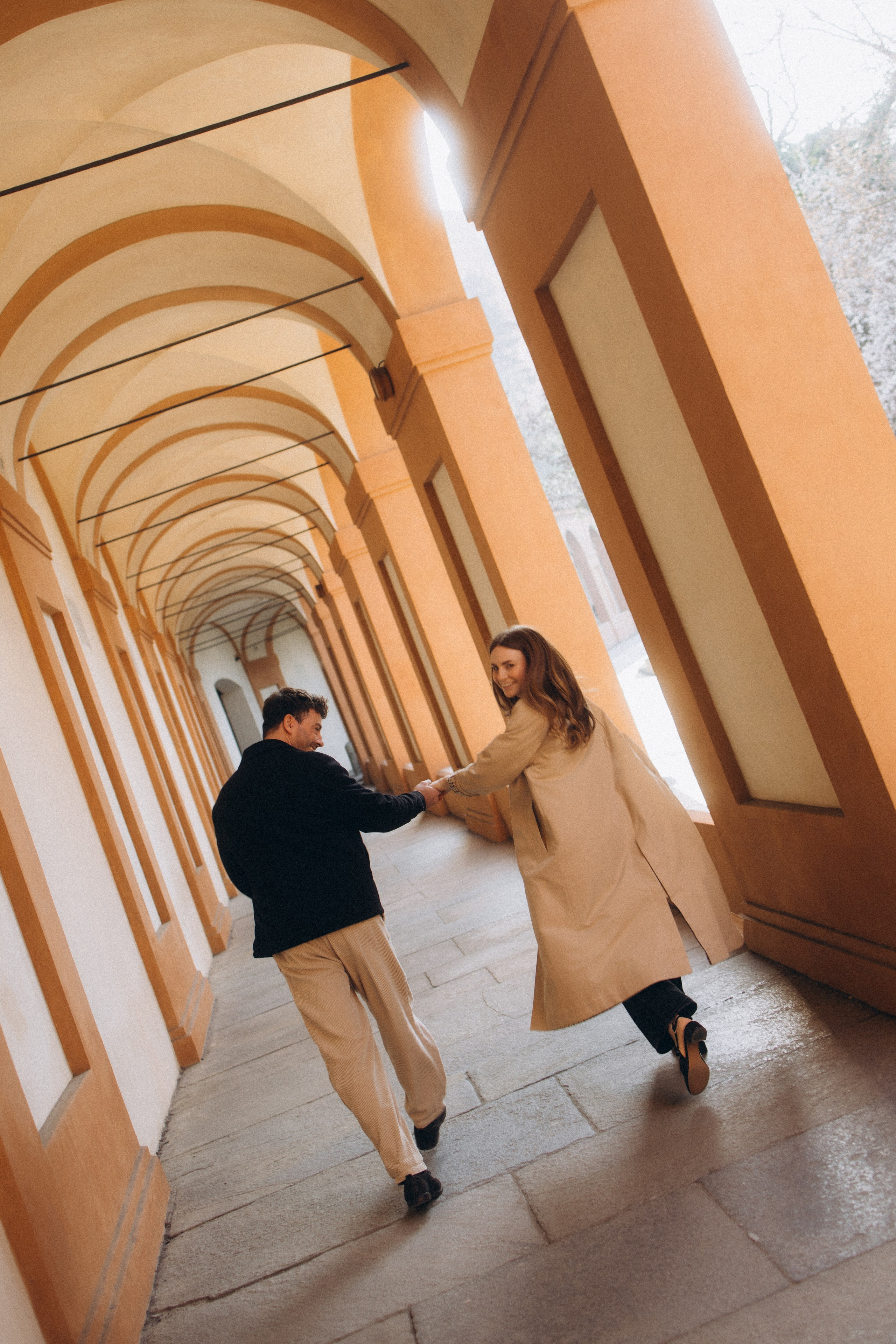 Cinematic Photowalk. Wedding, Elopement & Family Photographer