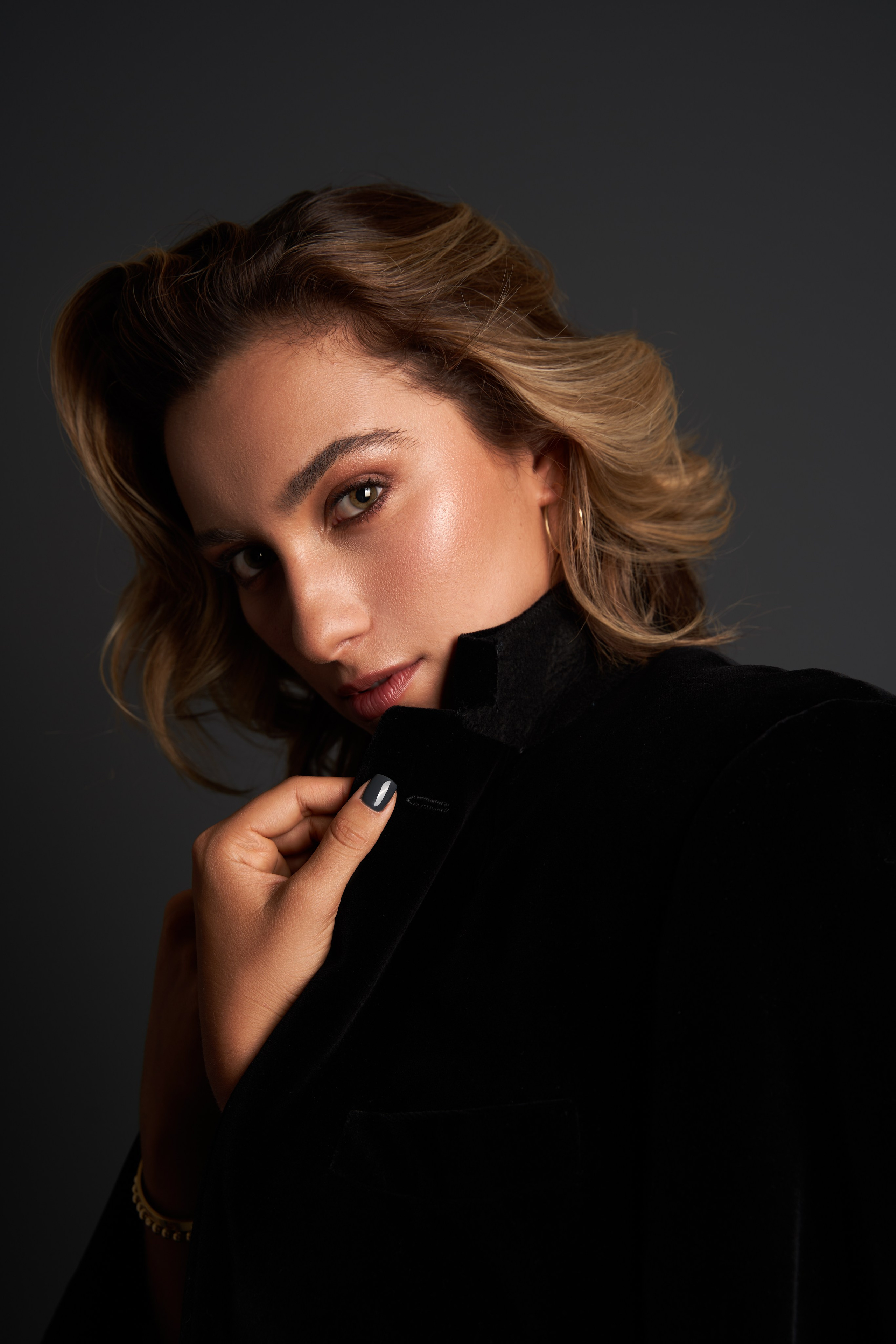 Portraits. Elena Ruzgis — Editorial Wedding & Portrait Photographer