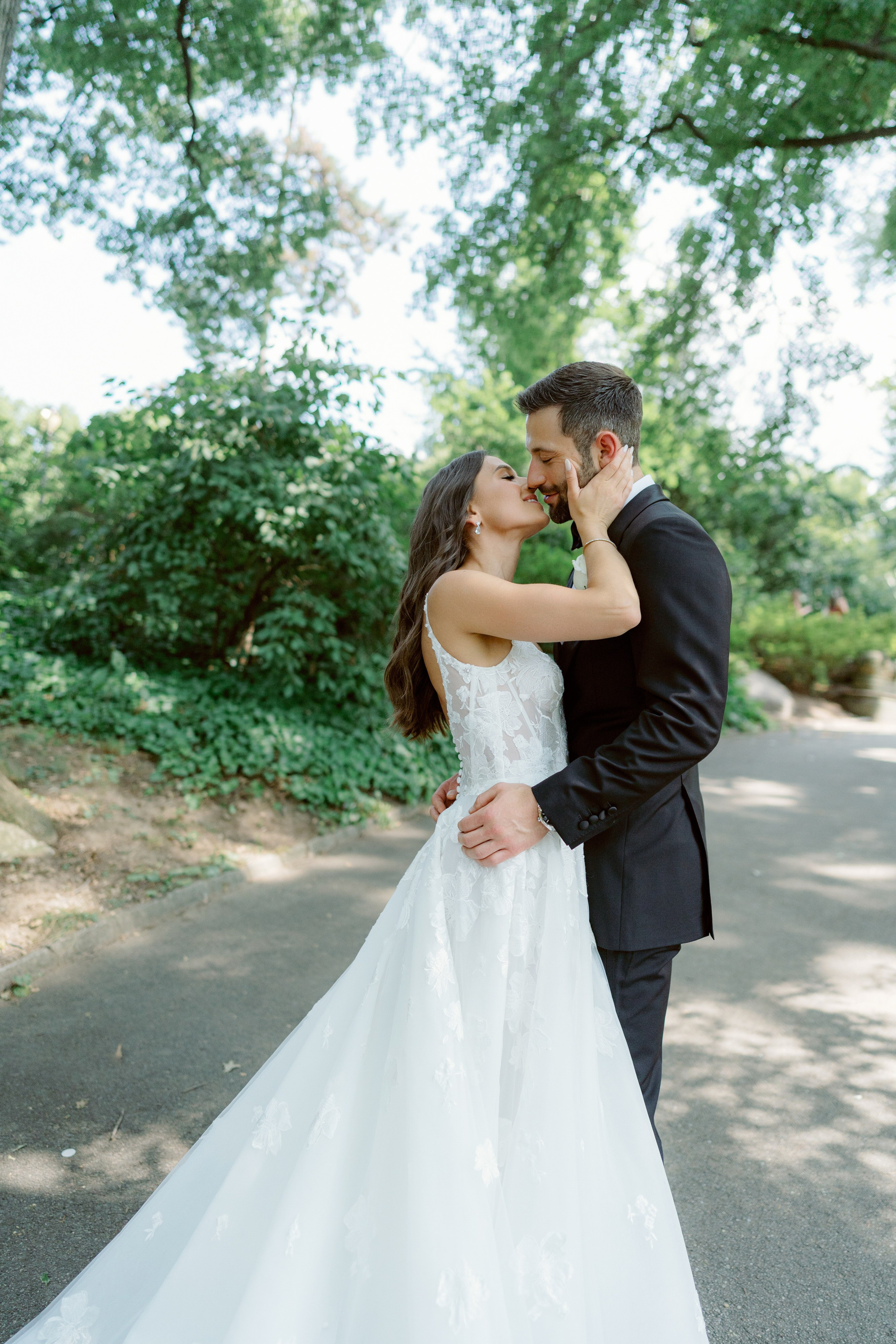 Kelsey and Scott’s Grand Jewish Wedding at Guastavino’s. Wedding photographer and videographer New York | New Jersey