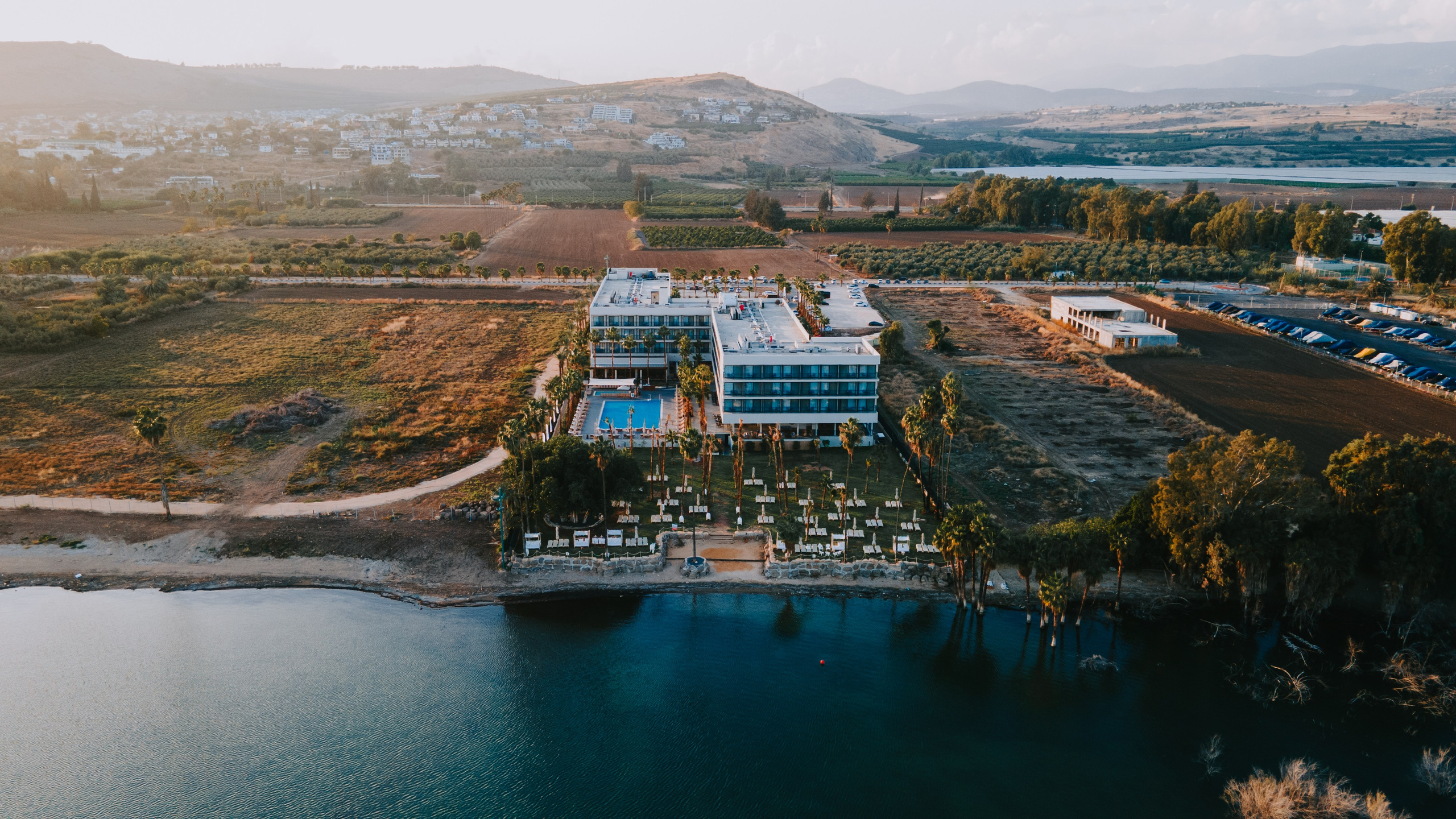 Pfizer. AMIR BUCHNIK PHOTOGRAPHER