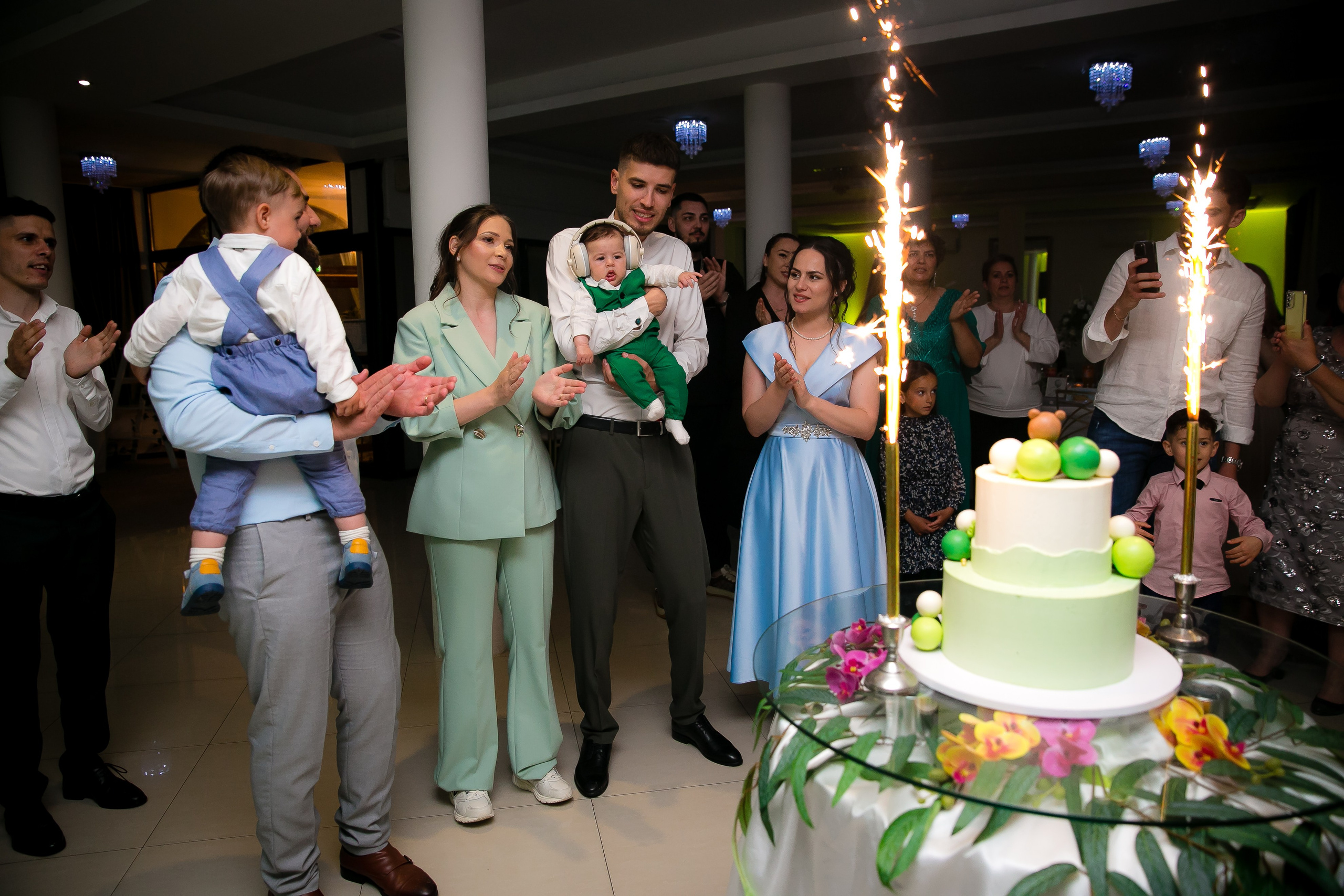 Aaron Daniel❤️Botez. DP Events — echipă foto-video din București, capturăm emoții și transformăm momentele în amintiri autentice