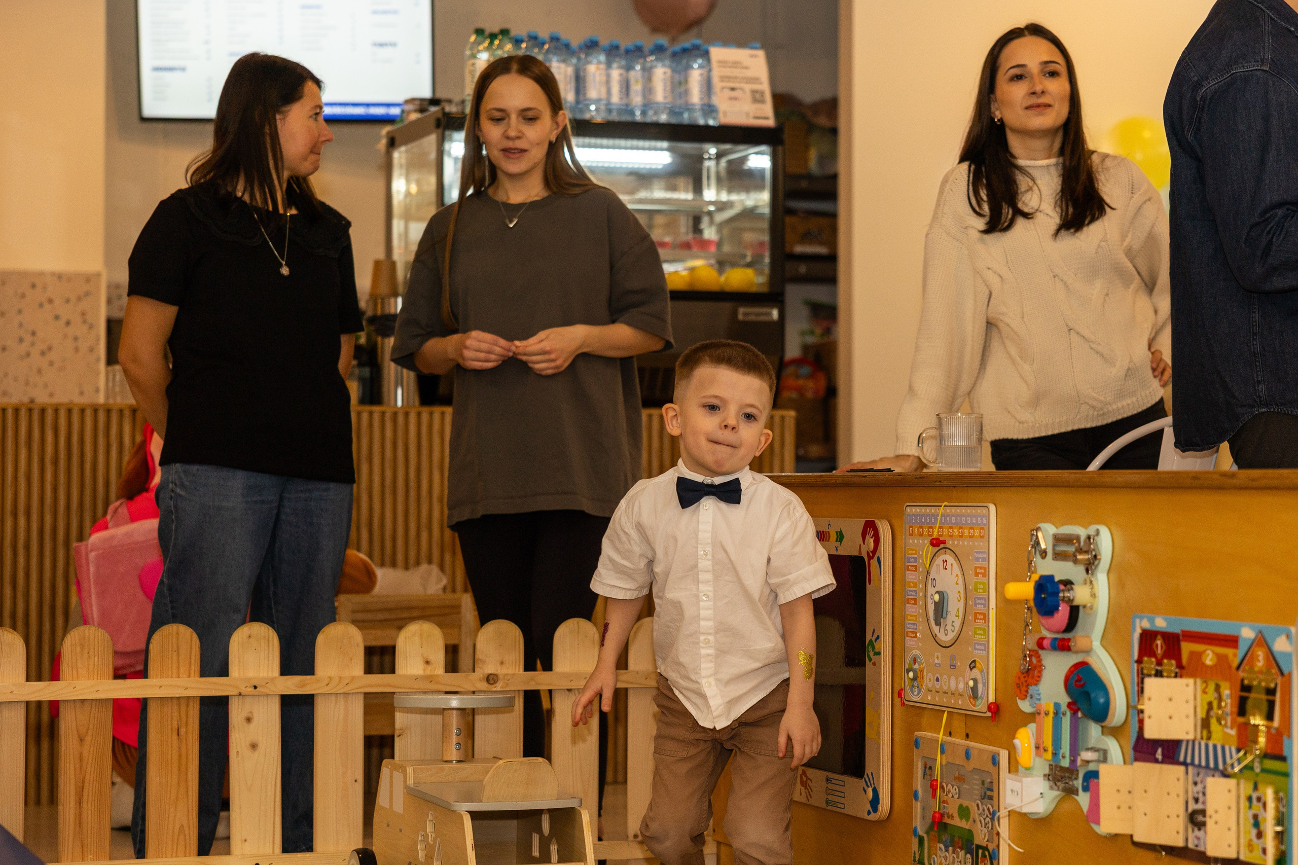 День рождения Артёма 24 января 2026 года. Семейный и детский фотограф в Варшаве Мила Бобровская