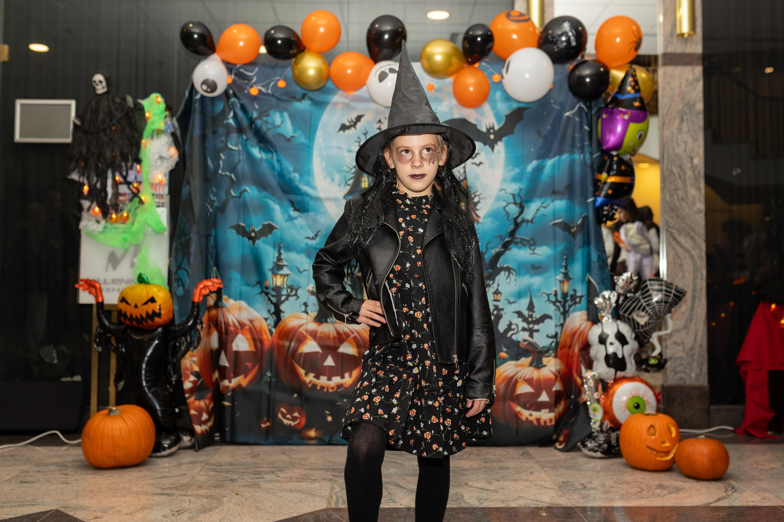 Leo dance studio Helloween 2025. Семейный и детский фотограф в Варшаве Мила Бобровская