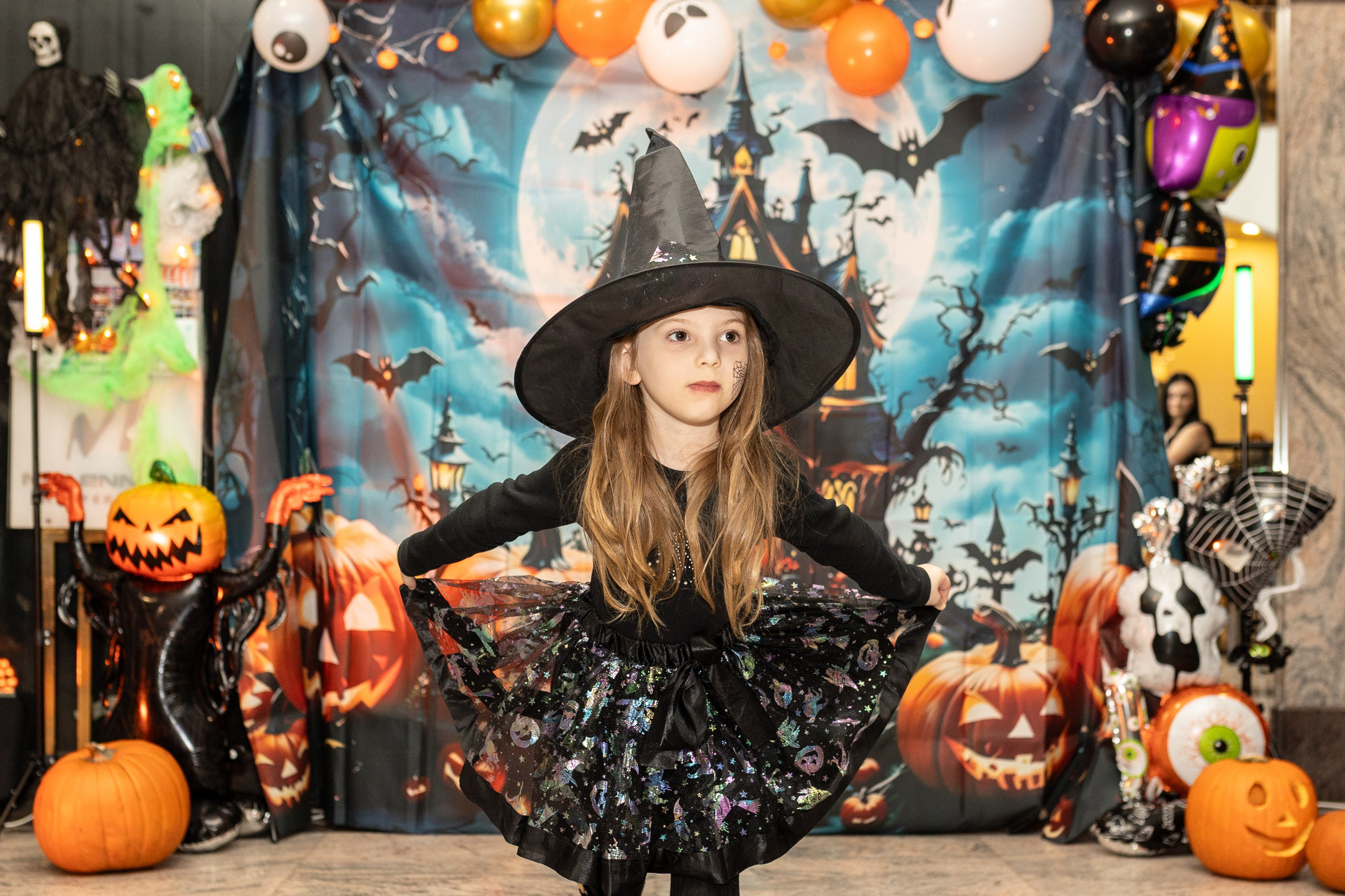 Leo dance studio Helloween 2025. Семейный и детский фотограф в Варшаве Мила Бобровская