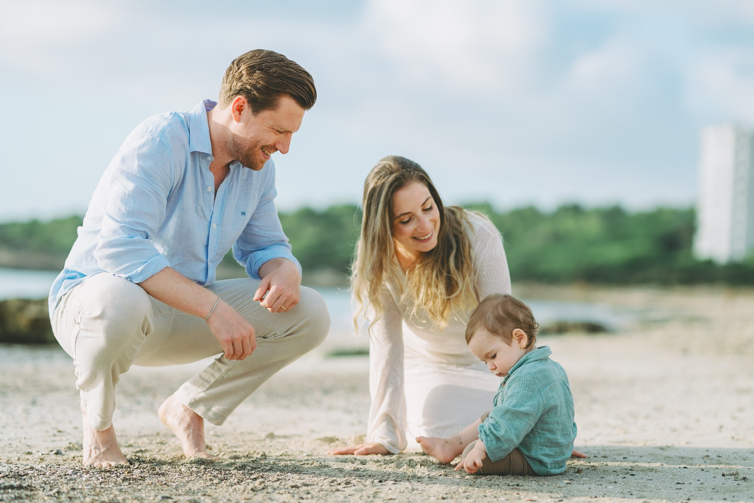 Family Photoshoot Mallorca Beach. Photographer in Mallorca