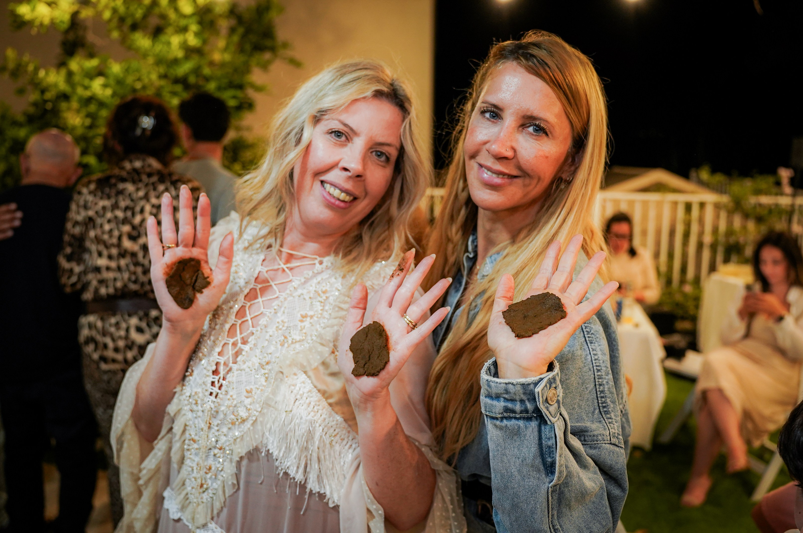 חינה. יותם שחר צילום ועריכה