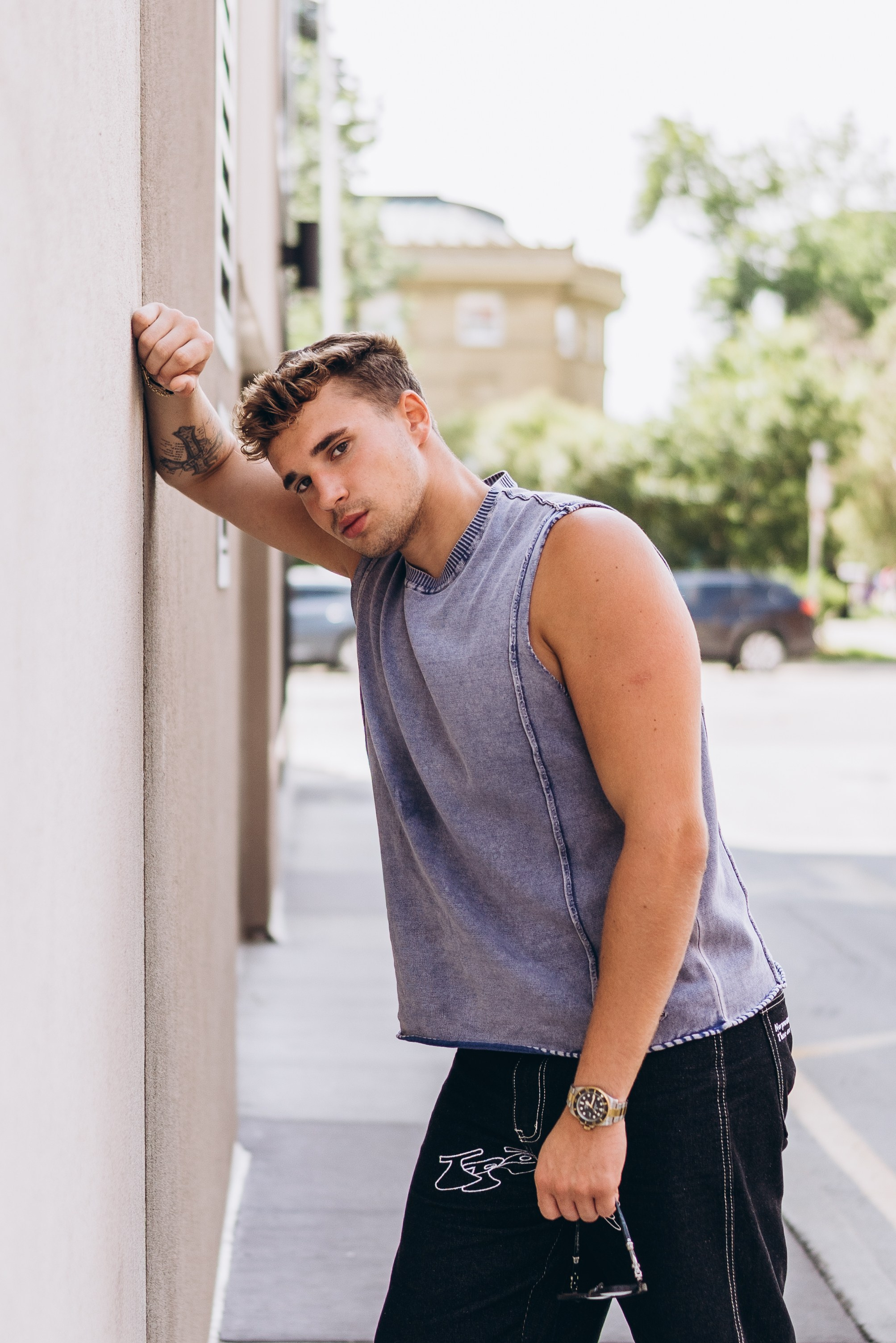 Anton NHL. Calgary Wedding & Lifestyle Photographer — Yevhen Polishchuk