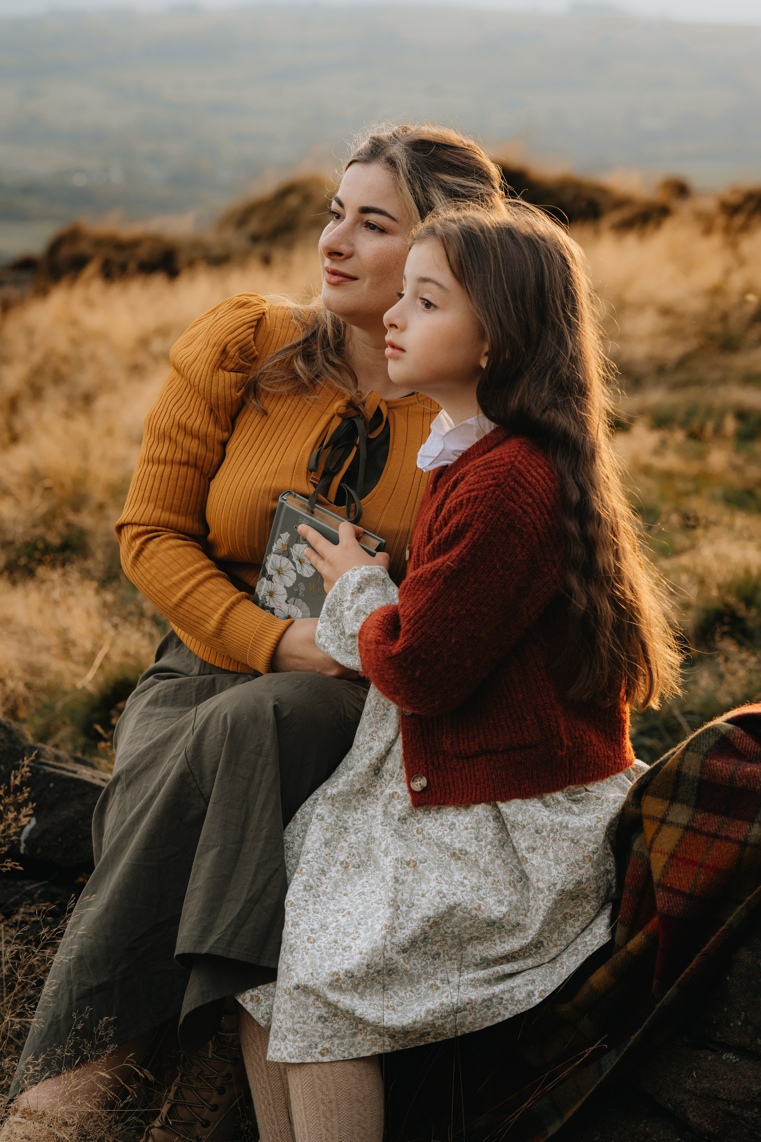Mommy and me, Peak District. Tania Gandrabur, photographer in West Midlands, England