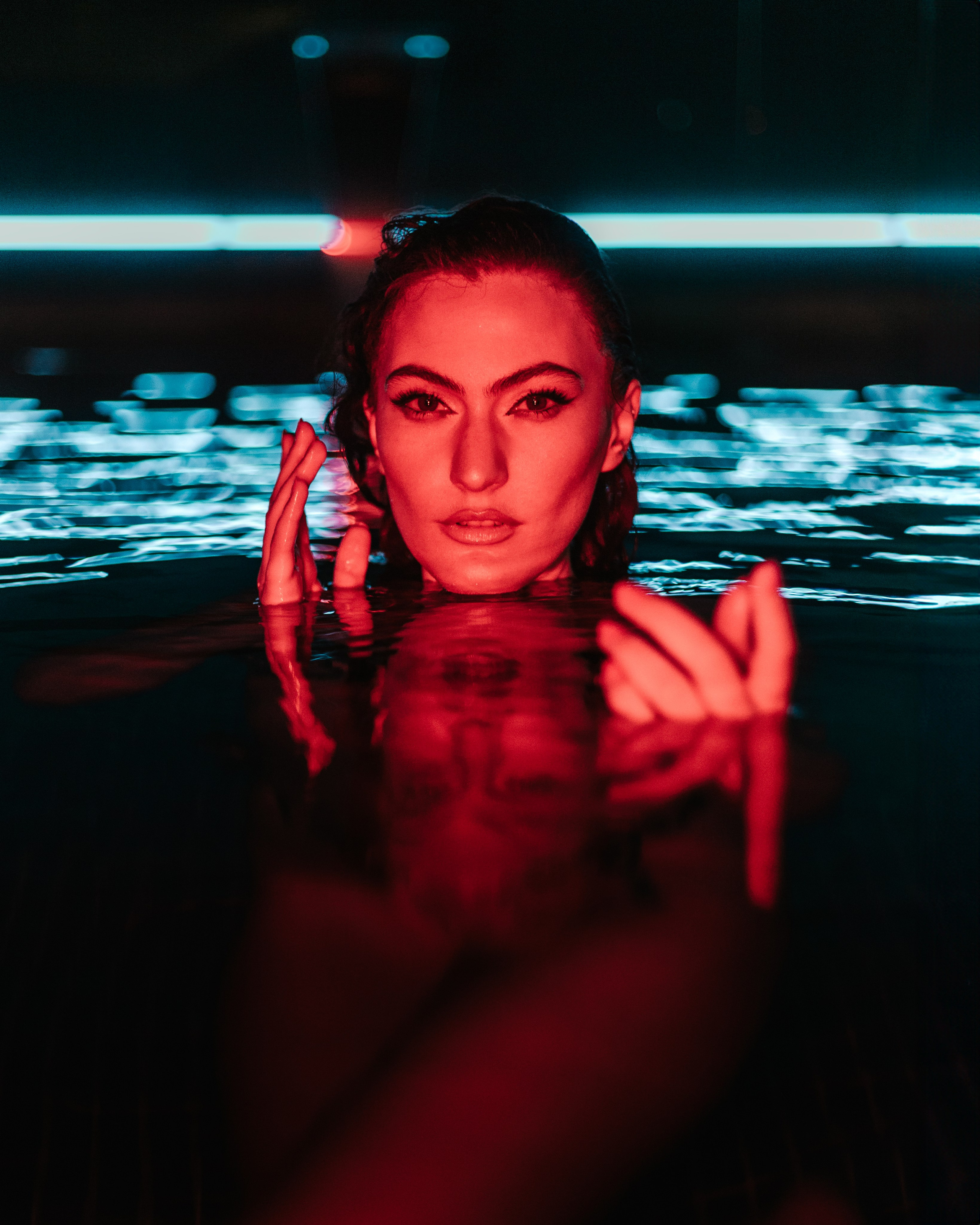 Pool Party. Bspander