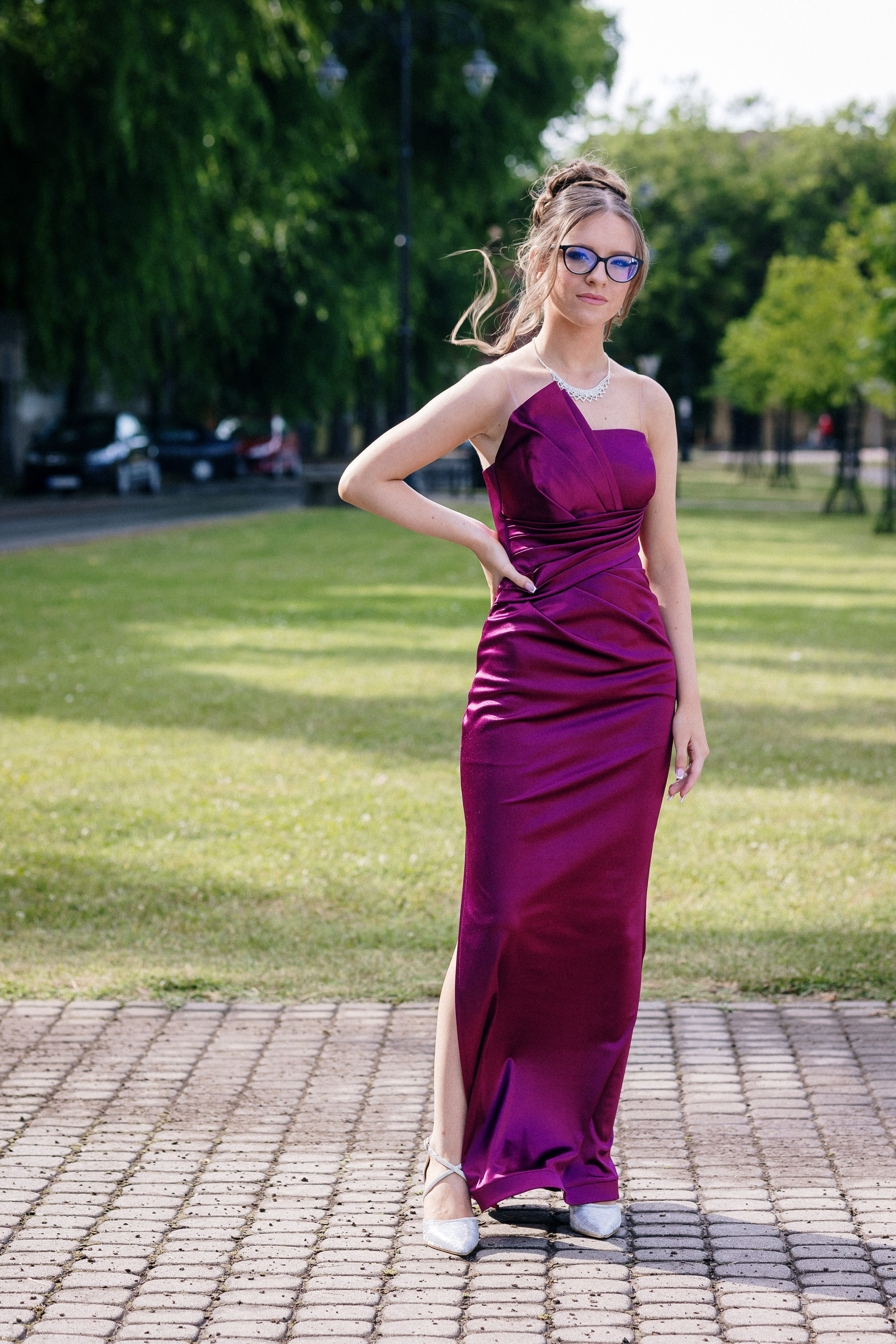 Matursko fotogafisanje Marina Liliom. Aleksandar Šećerov photographer and videographer in Subotica, Serbia