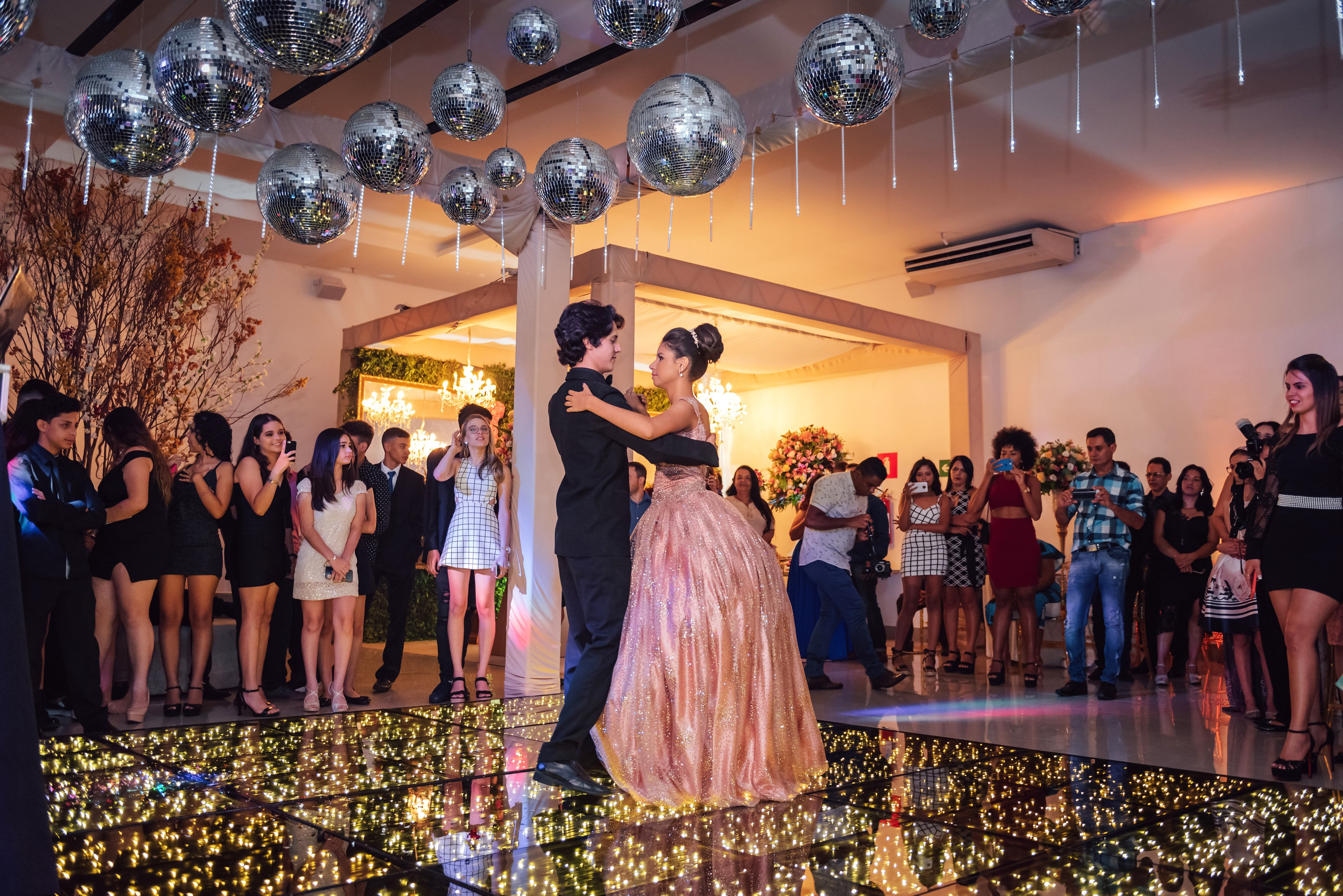 Baile. Fotografia de casamento e ensaios | Montes Claros/MG