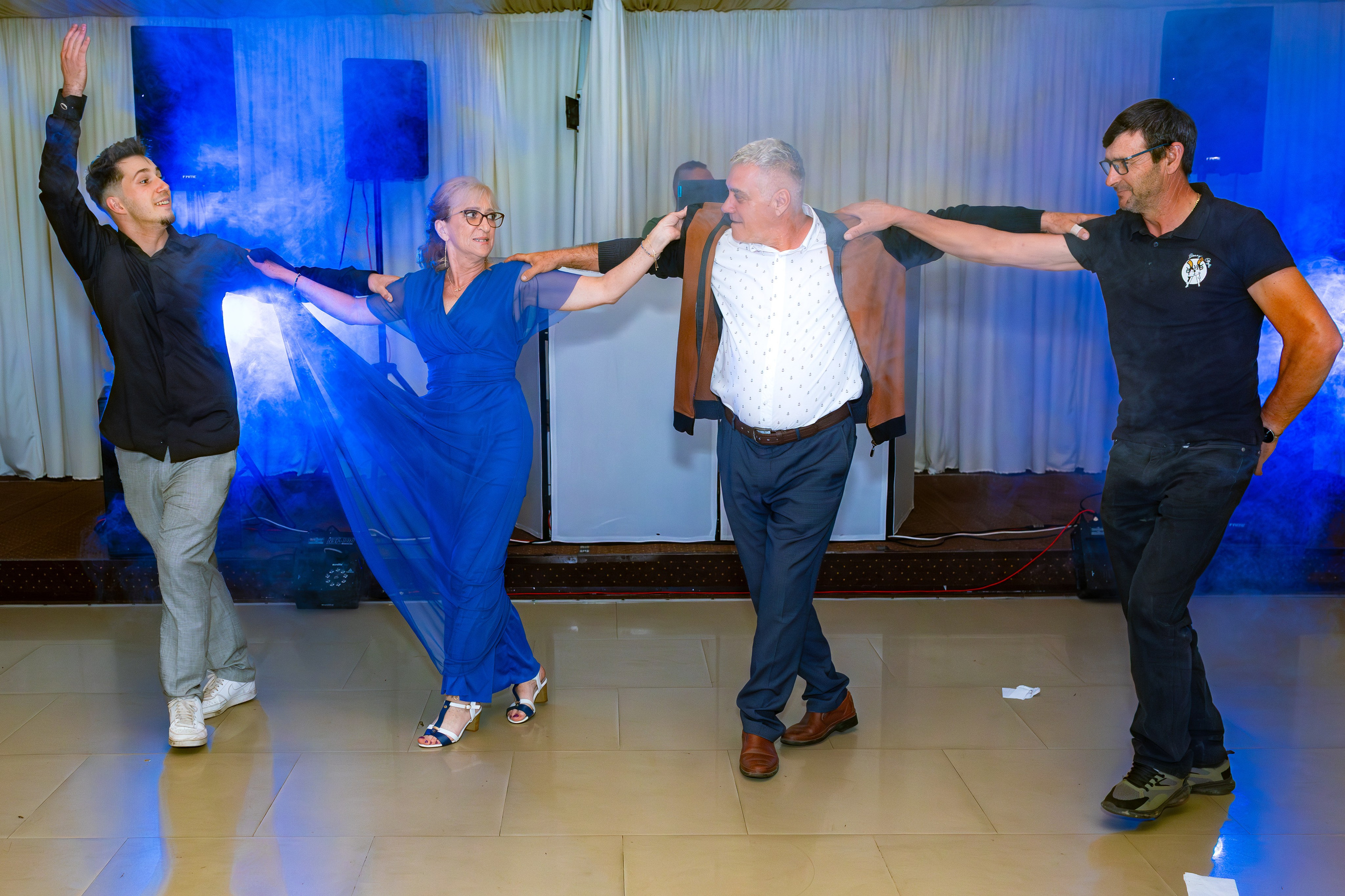 Majorat Denis. Ionut Brehuescu — Fotograf