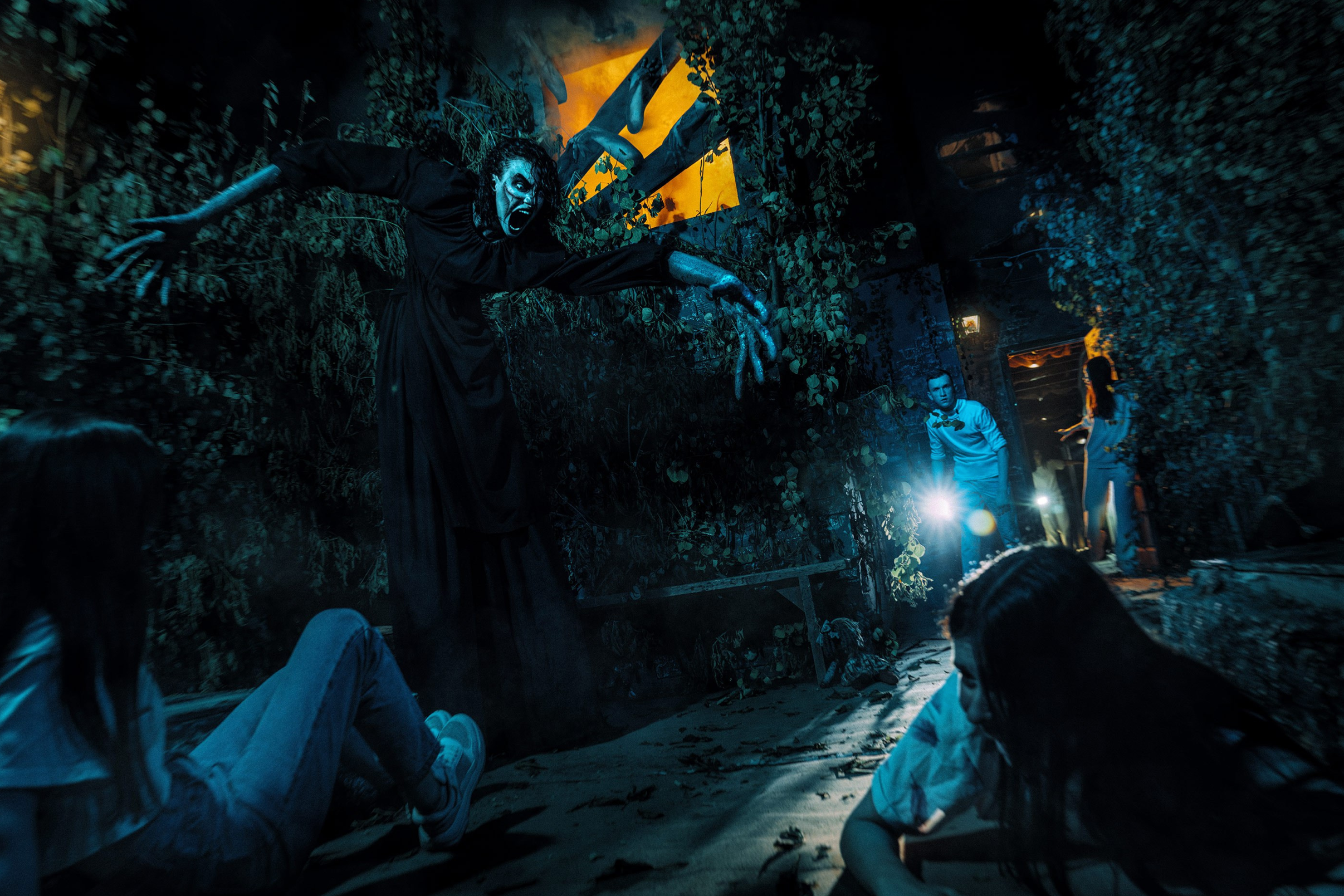 Immersive Horror. Escape Room Producer | Premium Immersive Projects Built in 7 Countries | Licensing & Turnkey for Resorts & Hotels