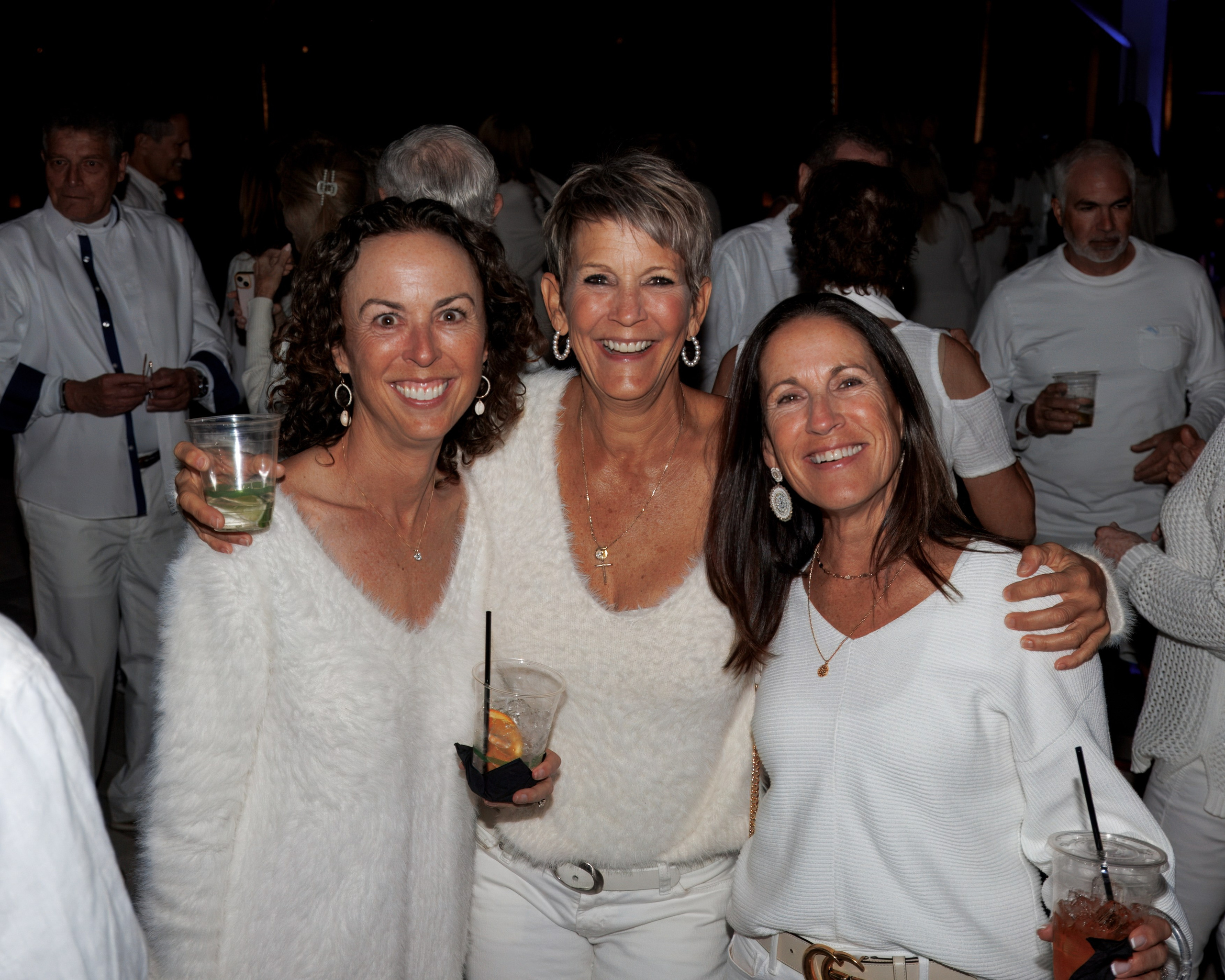 The Isles White Party. Out and About 239