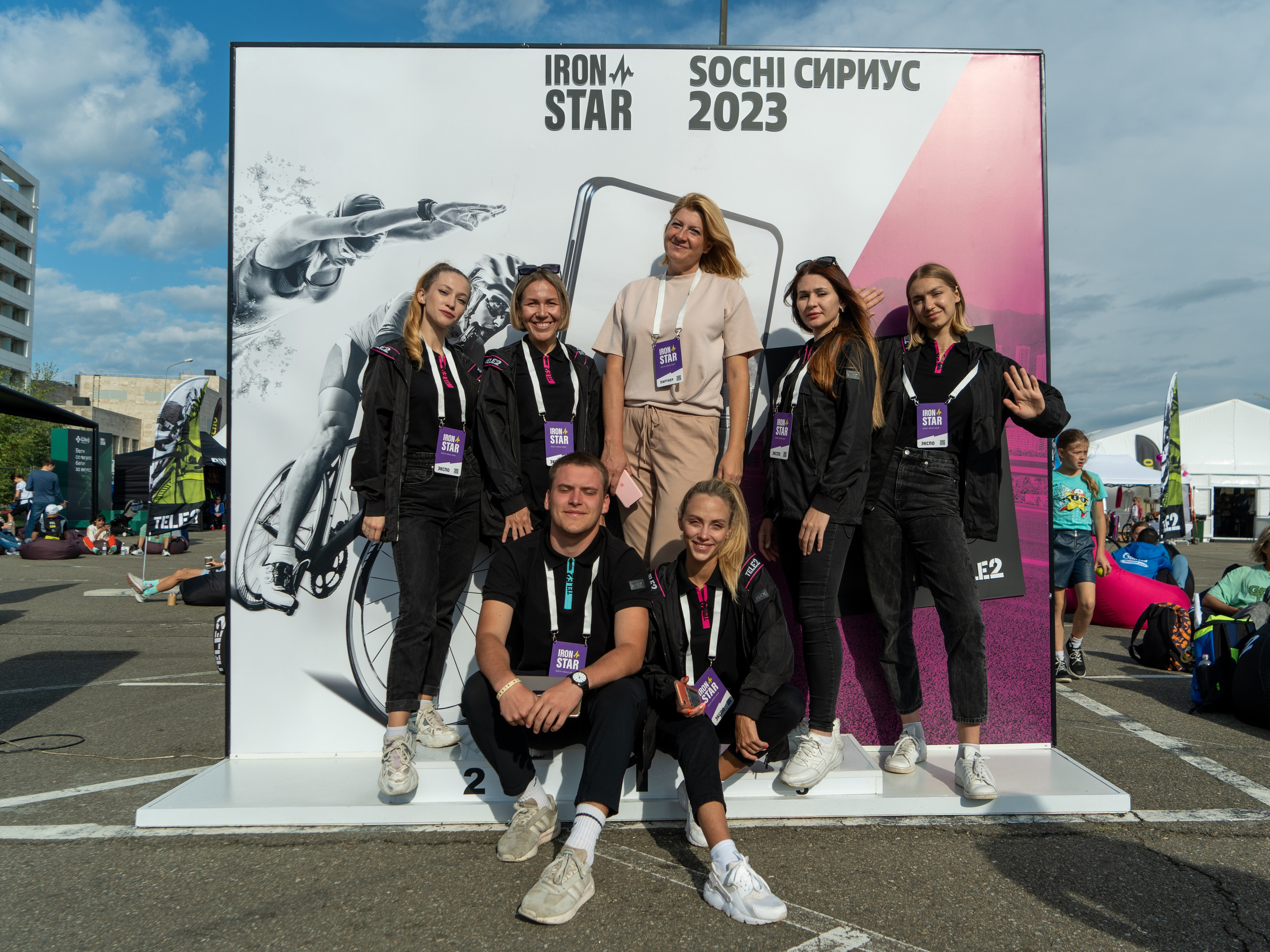 Фотоотчет партнерской интеграции для компании TELE2 на фестивале Ironstar. Репортажный фотограф в Красной Поляне и Сочи Павлюченко Екатерина