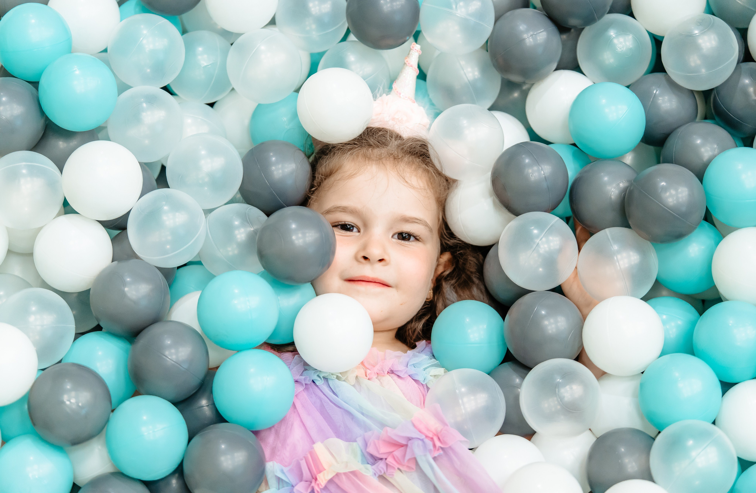 Aniversare Amira. Foto Studio — Fotograf de evenimente, nunti, botezuri, portrete