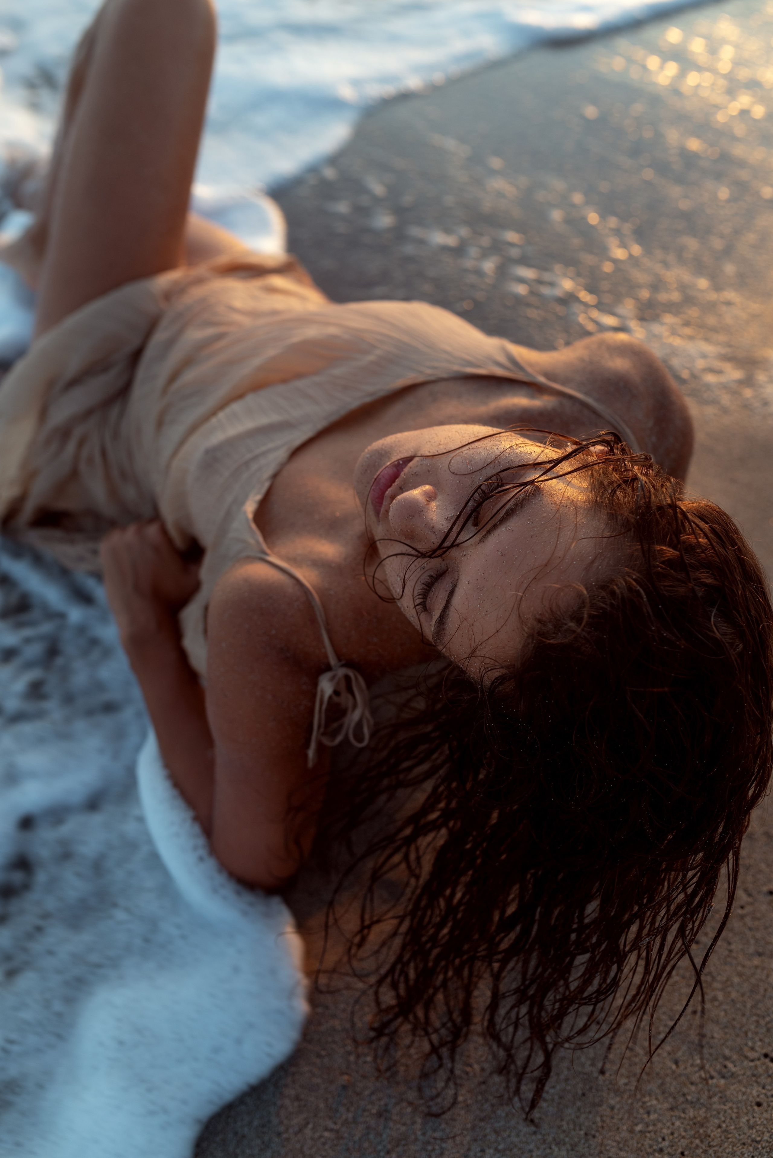 Фотосессия девушки на пляже в Каше