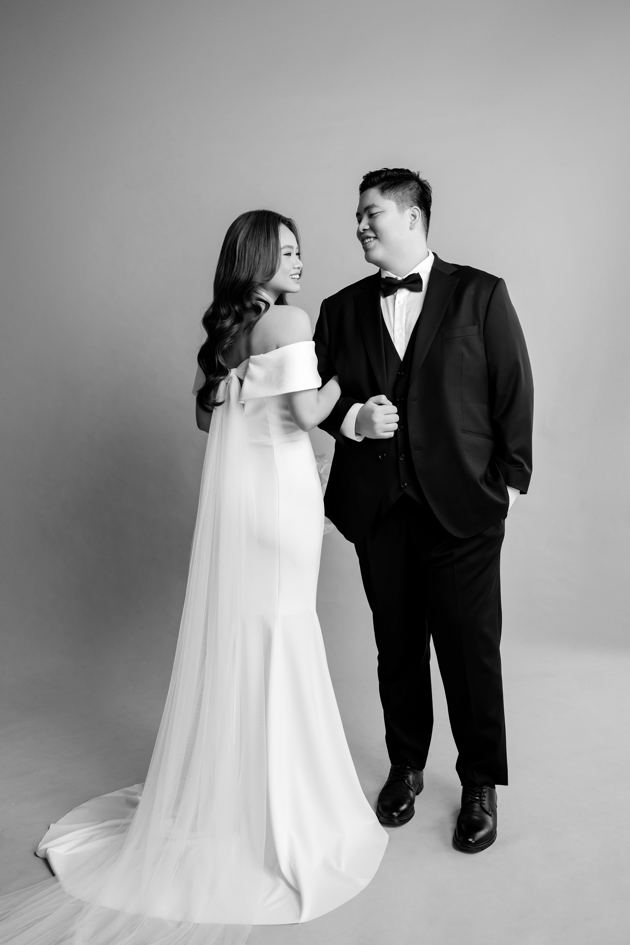DANG & NGHI wedding photoshoot in studio. Anns wedding photography