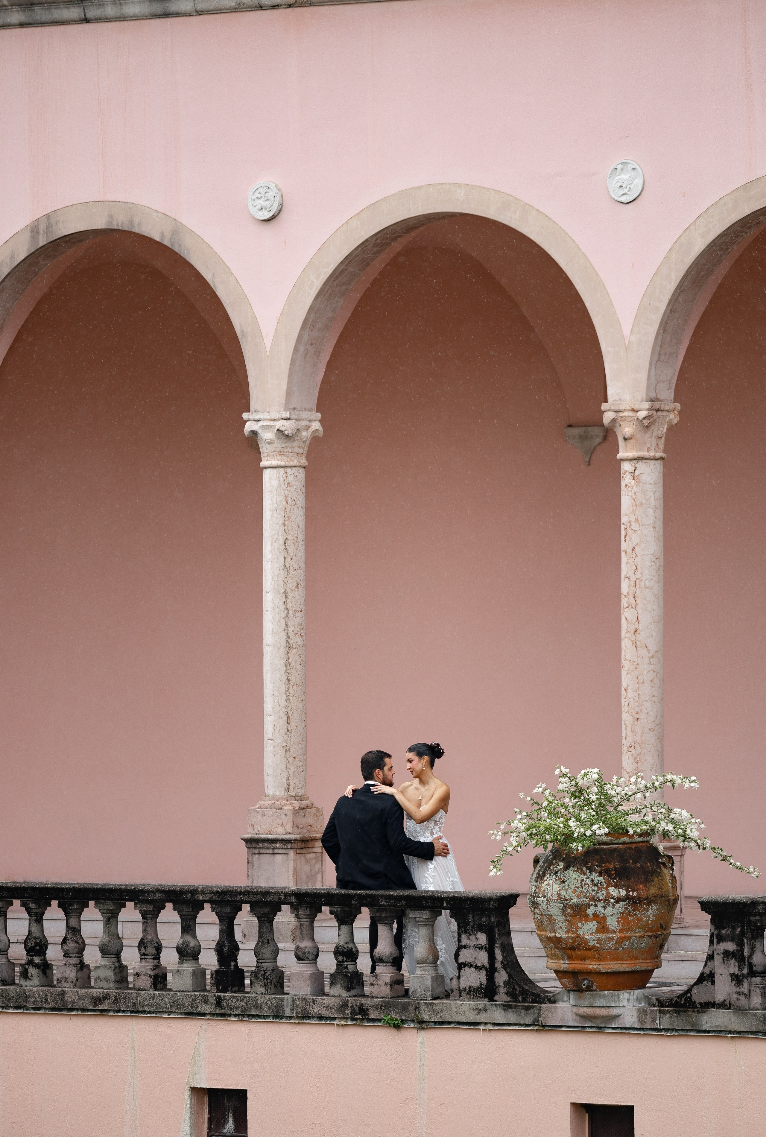 Intimate Elopement photoshoot. Ringling. Photographer Anastasia Nagibina