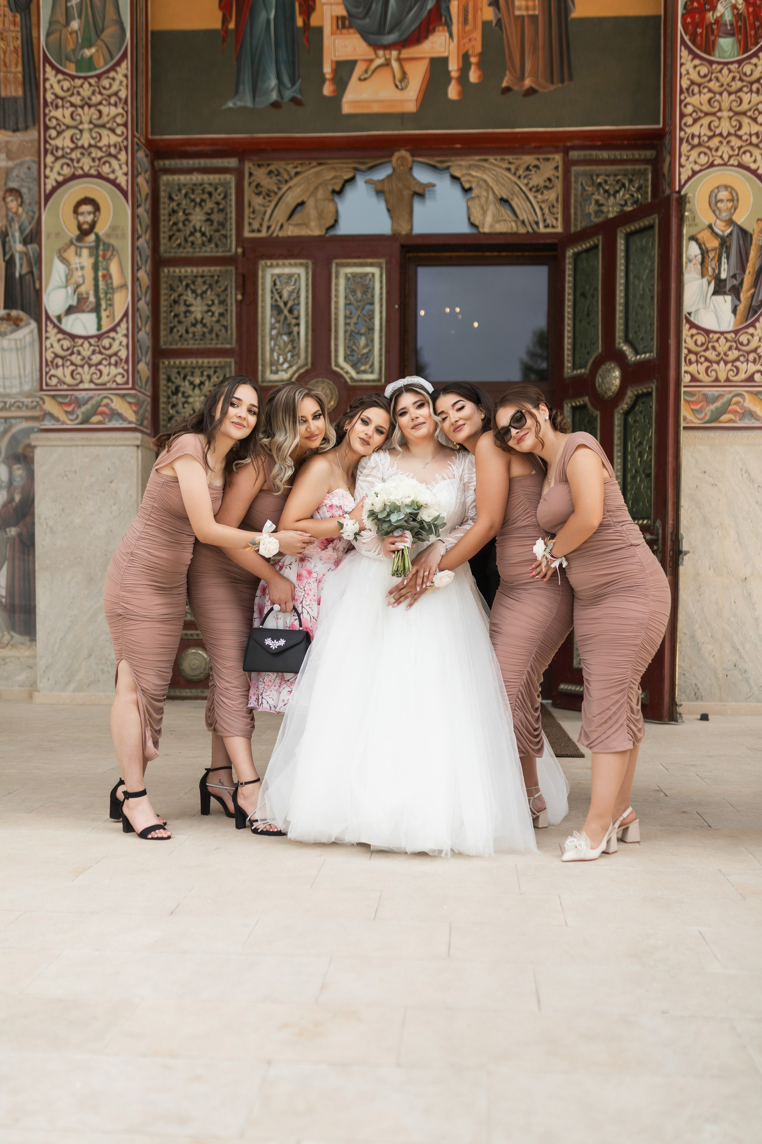 Oana & Andrei. Vlad Aconstantinesei Photographer