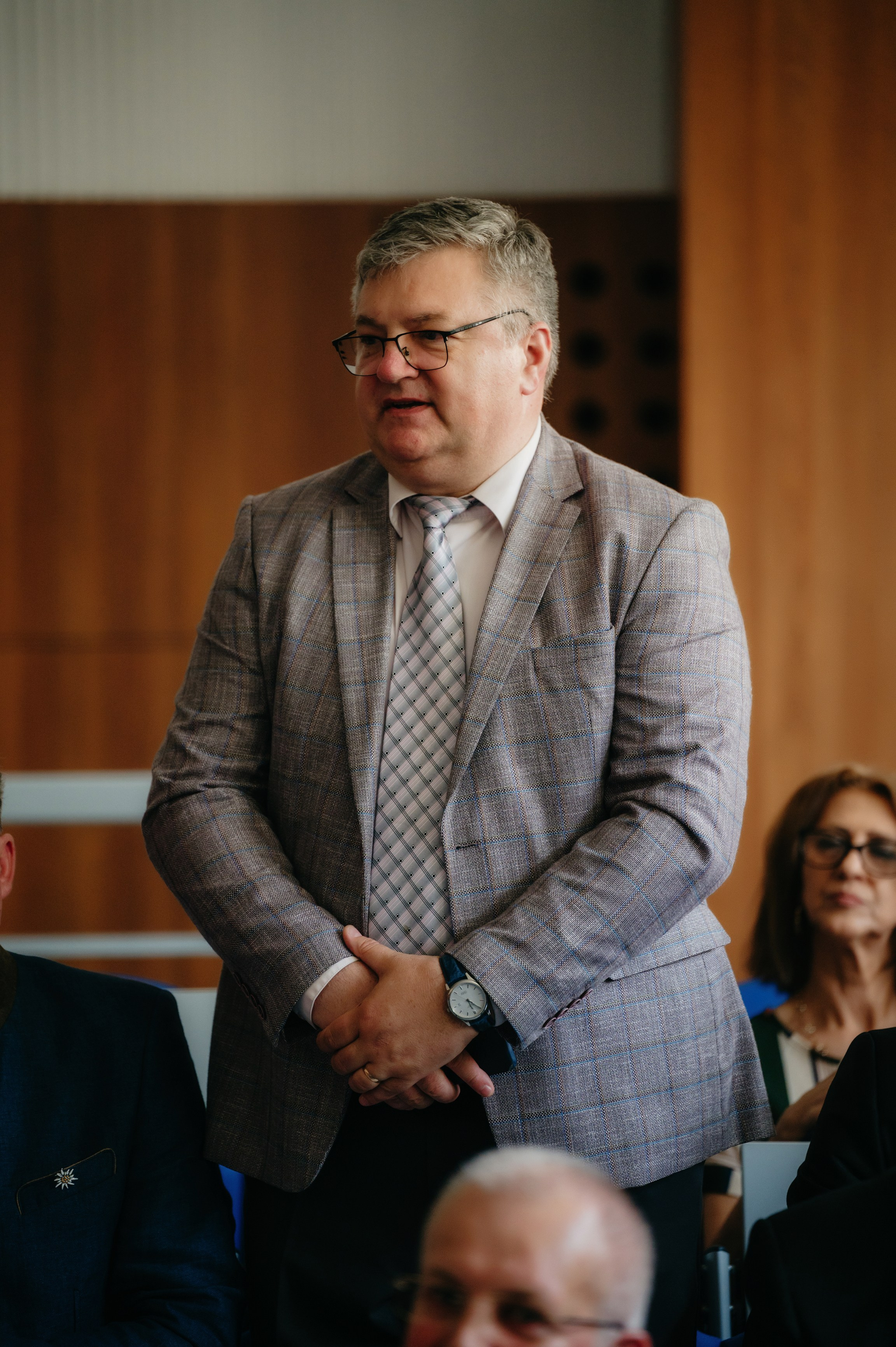 Medicina Veterinara — dupa 30 de ani…. Laurentiu Stefan StoryTeller