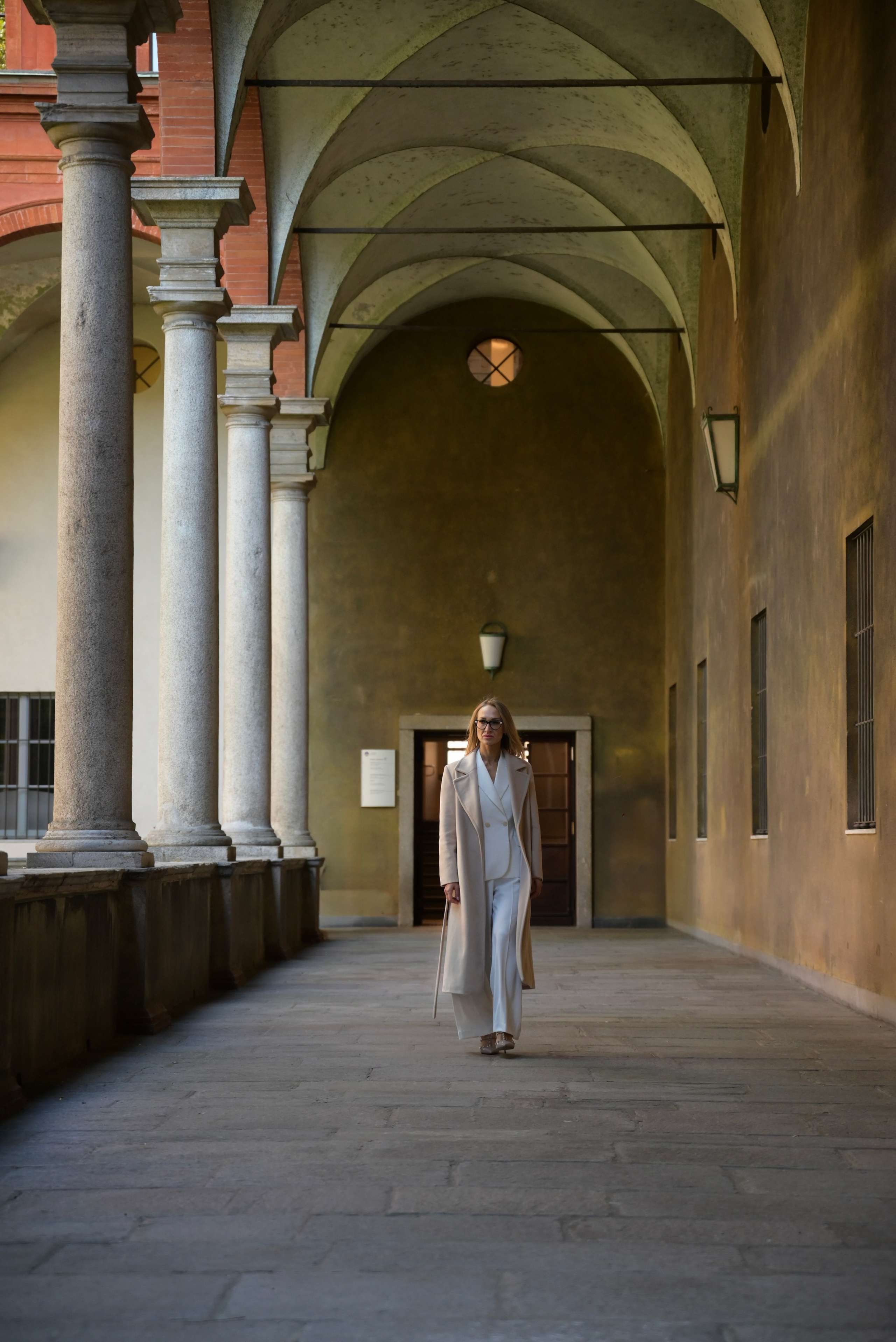 POLINA RITRATTO BUSINESS PSICOLOGO SPECIALIZZATO IN RELAZIONI