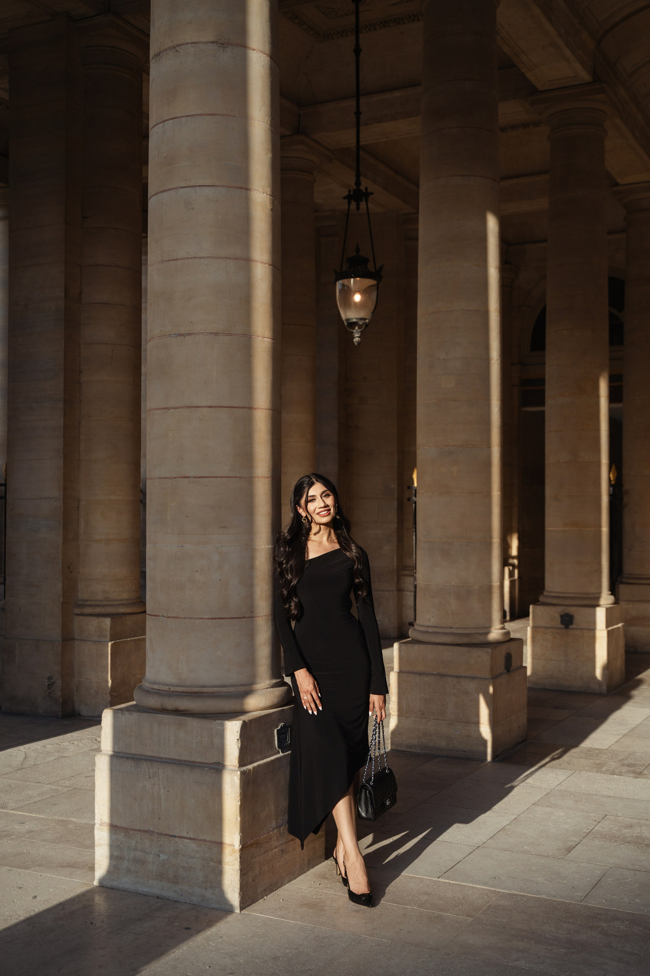 Naila (4 hours). Photographer in Paris|Solo and groups, portraits & content, couples photo-shoot in Paris at the best locations