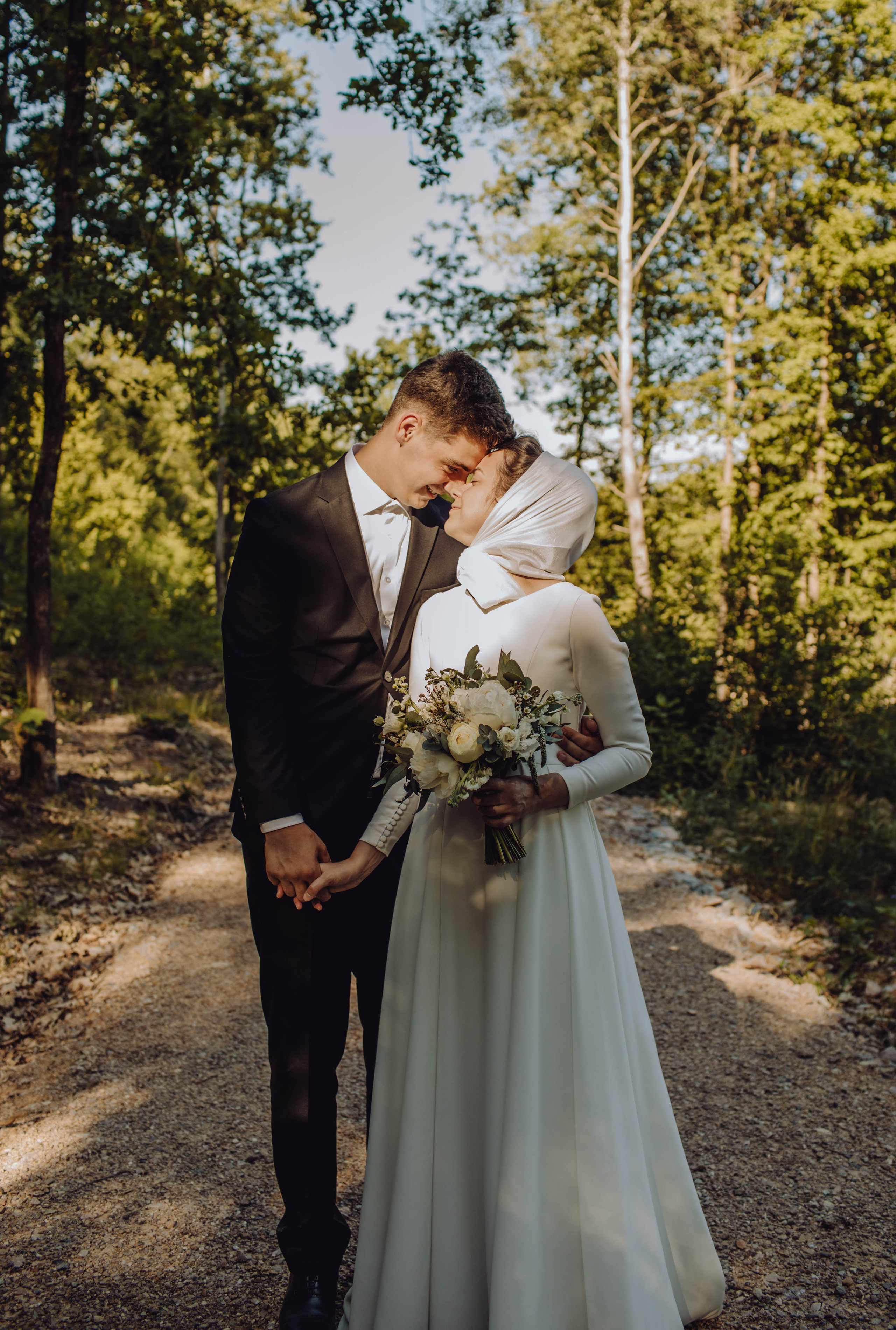 Darius & Alexandra. Wedding & couple photographer from Romania Rut Vetan