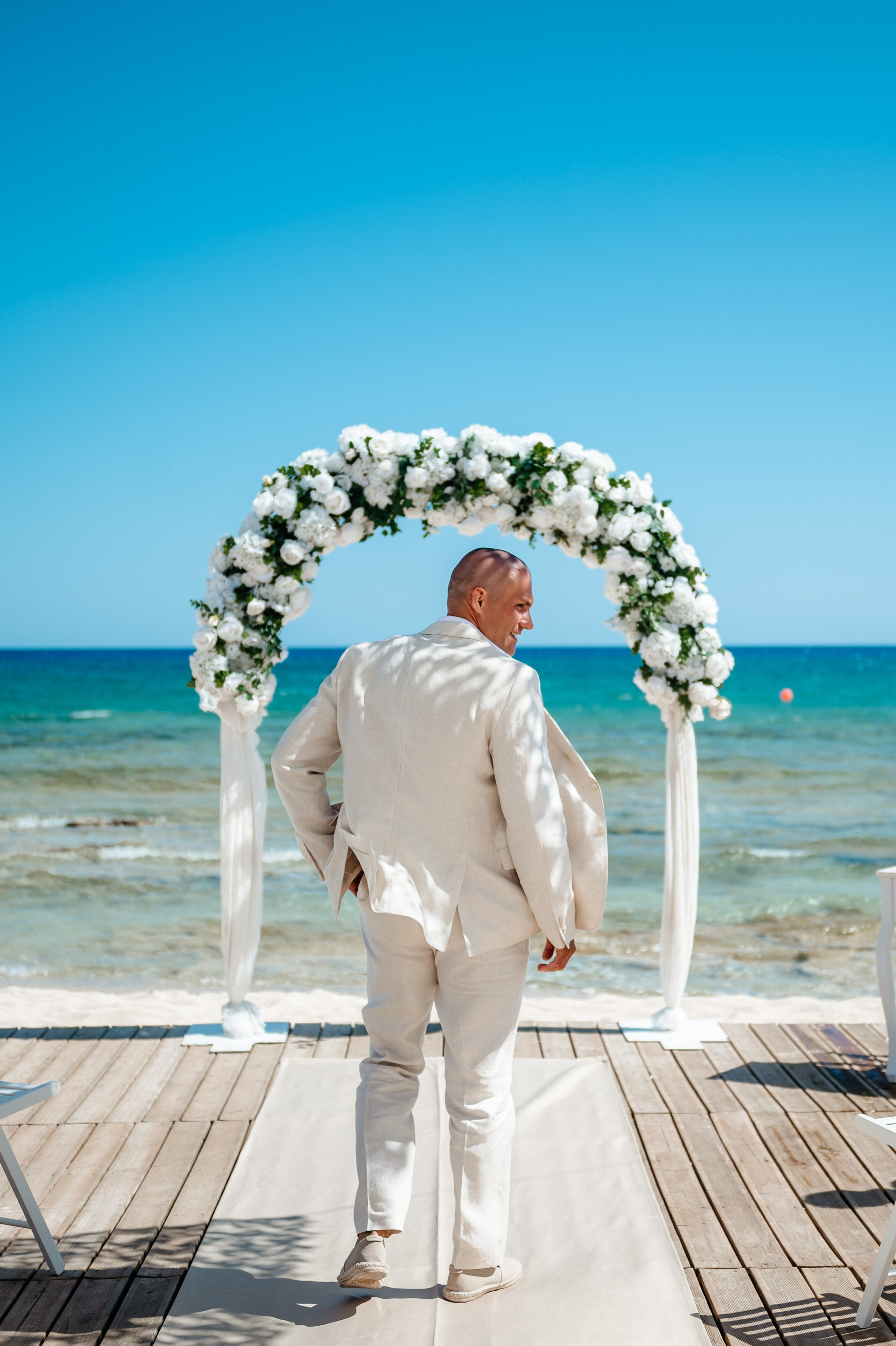 Sirens beach ceremony. AdrianOltean.wfolio.pro