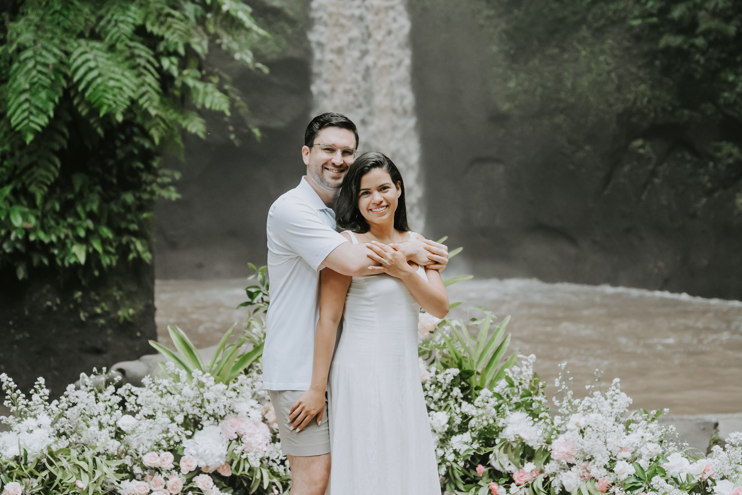 Marriage Proposal. Female Photographer in Bali