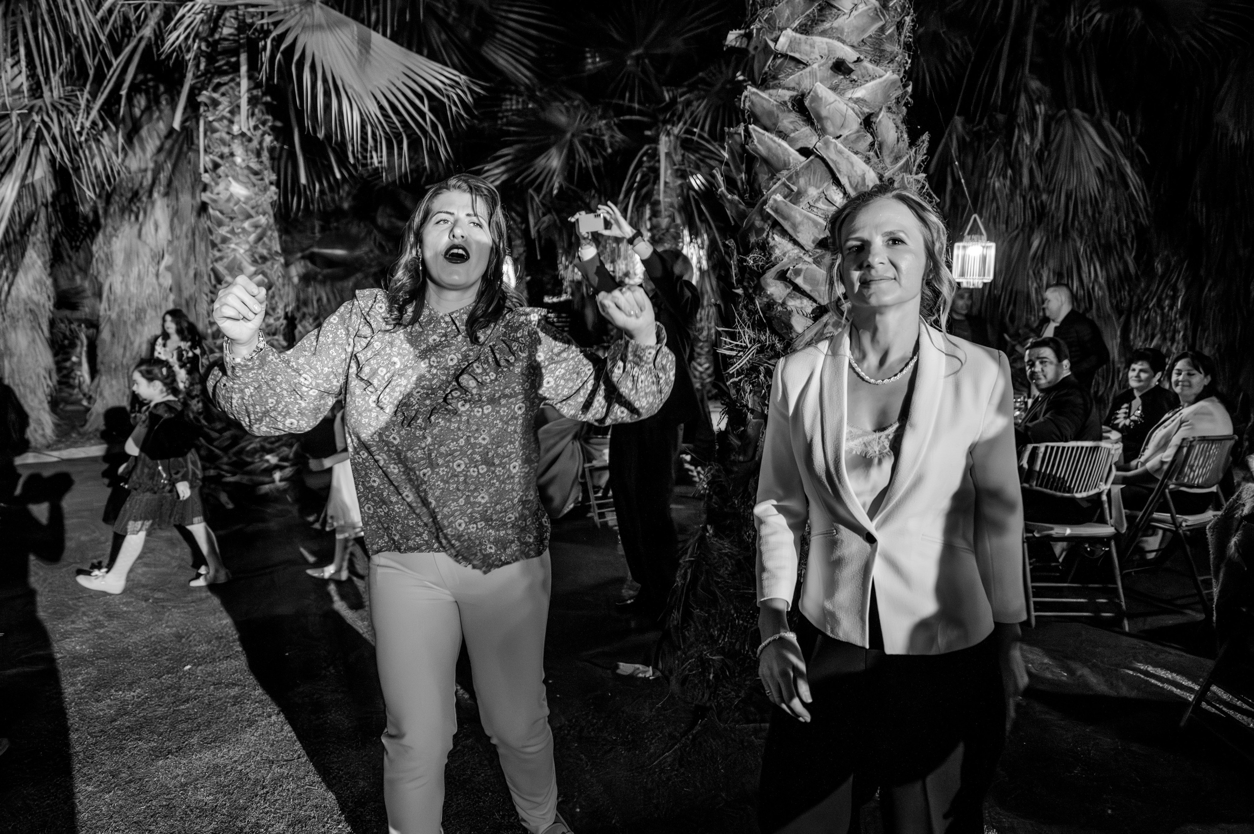 BYZO MEDIA. PETRU BYZO - family and children photographer in ROMANIA