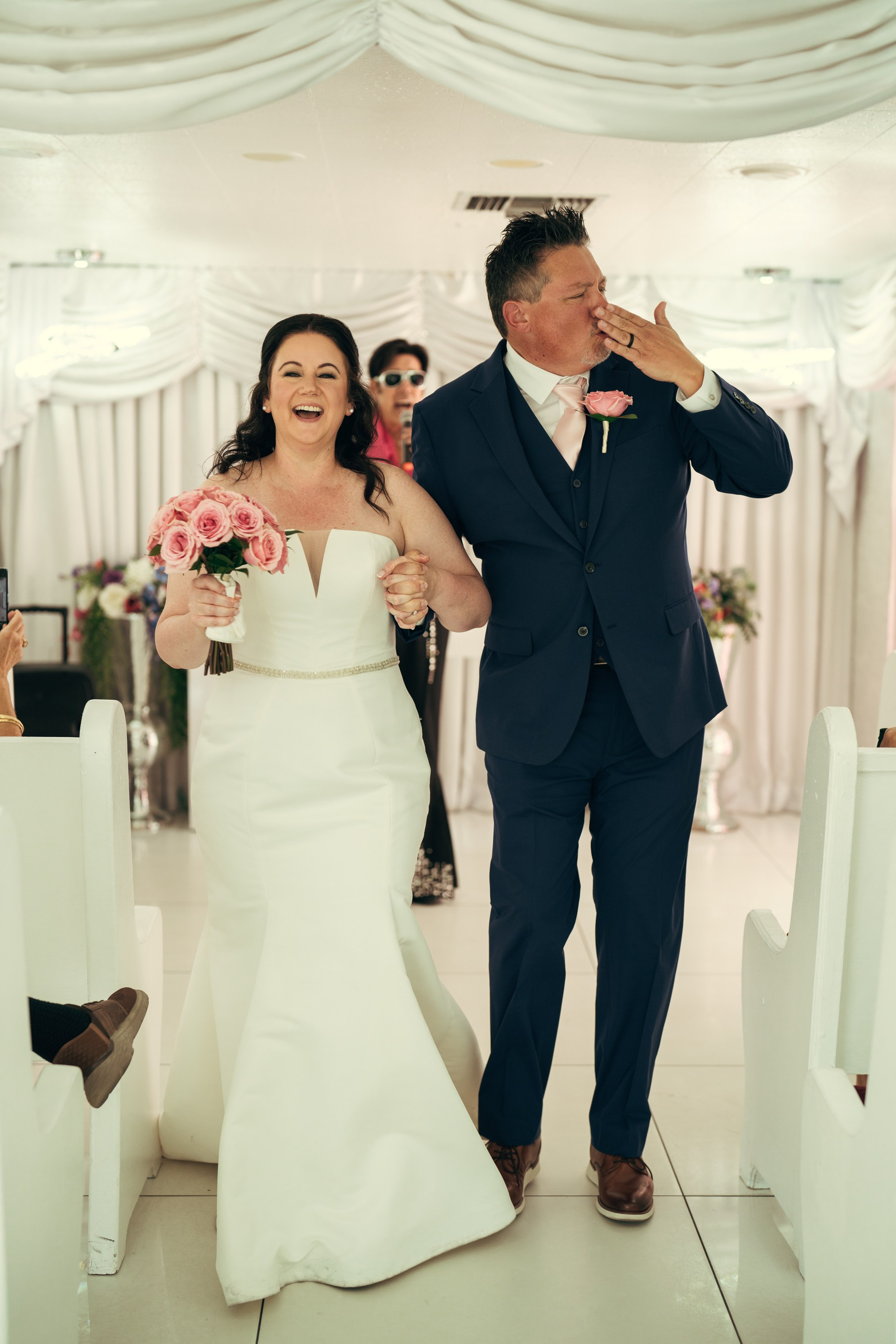 Chris&Duana. Wedding & elopement photographer Viktoriya Kravtsov. Las Vegas